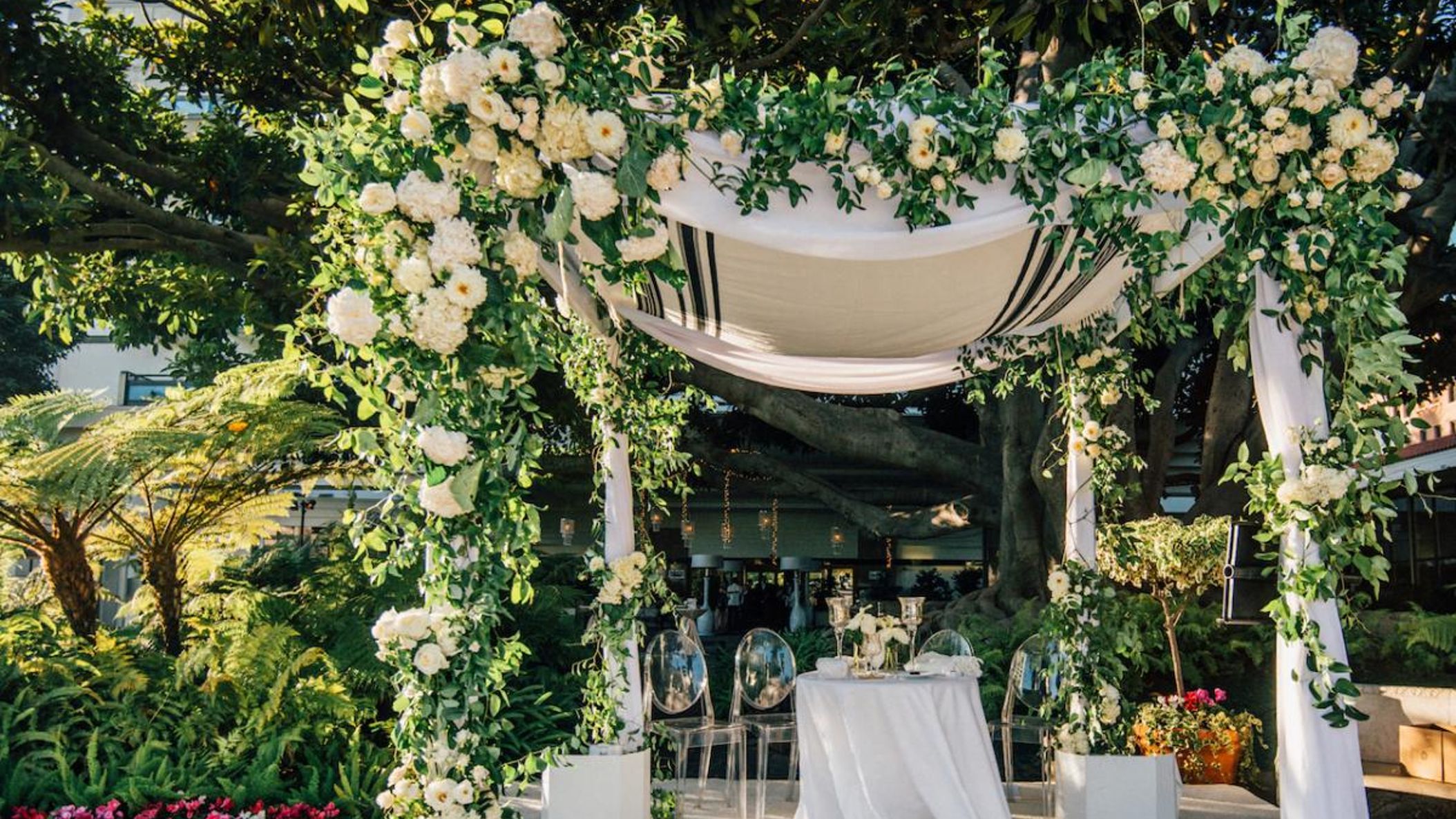 CWD/online/realweddings/dalit_jordan/026 Chuppah.jpg
