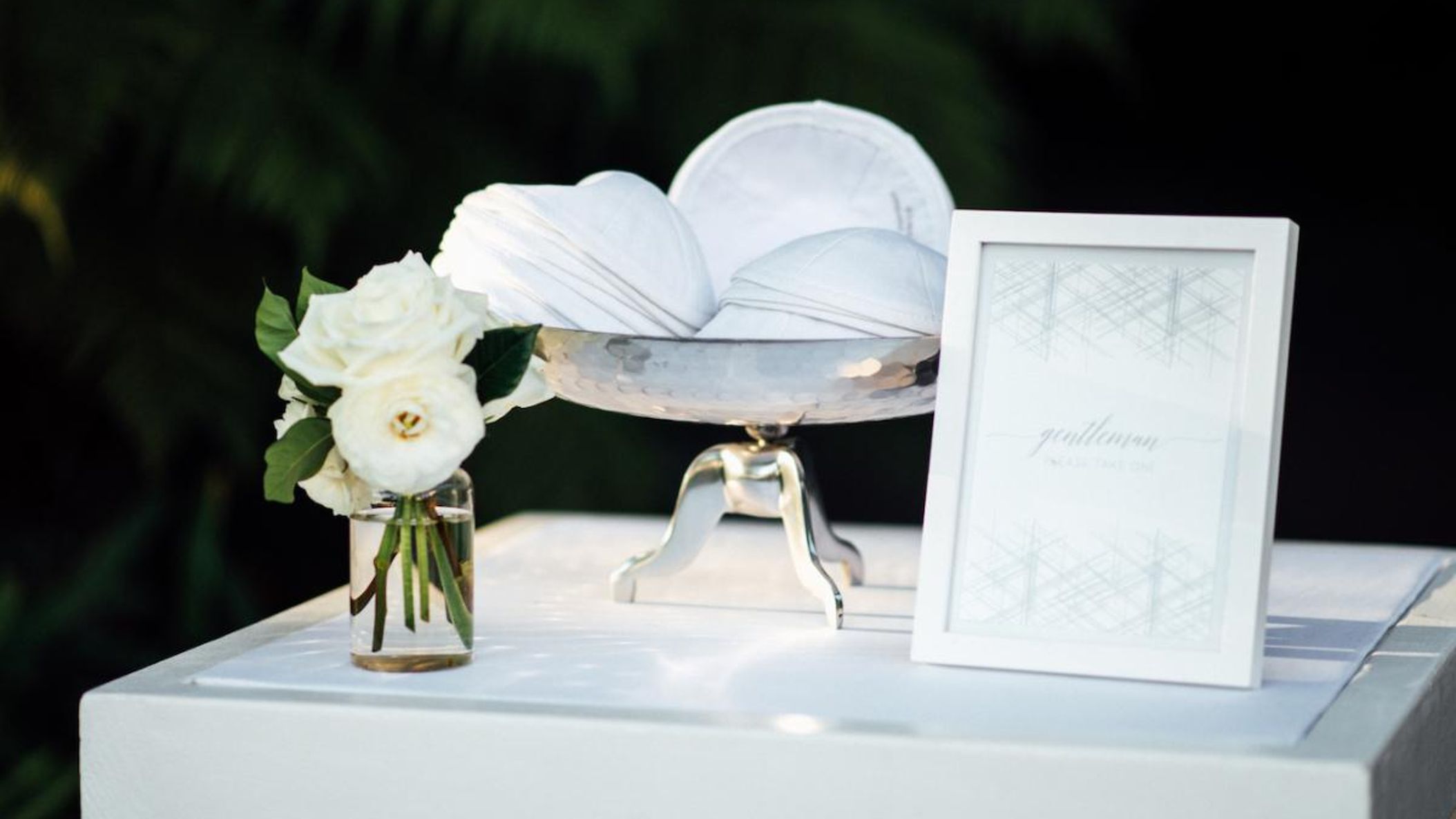 CWD/online/realweddings/dalit_jordan/029 Kippahs.jpg