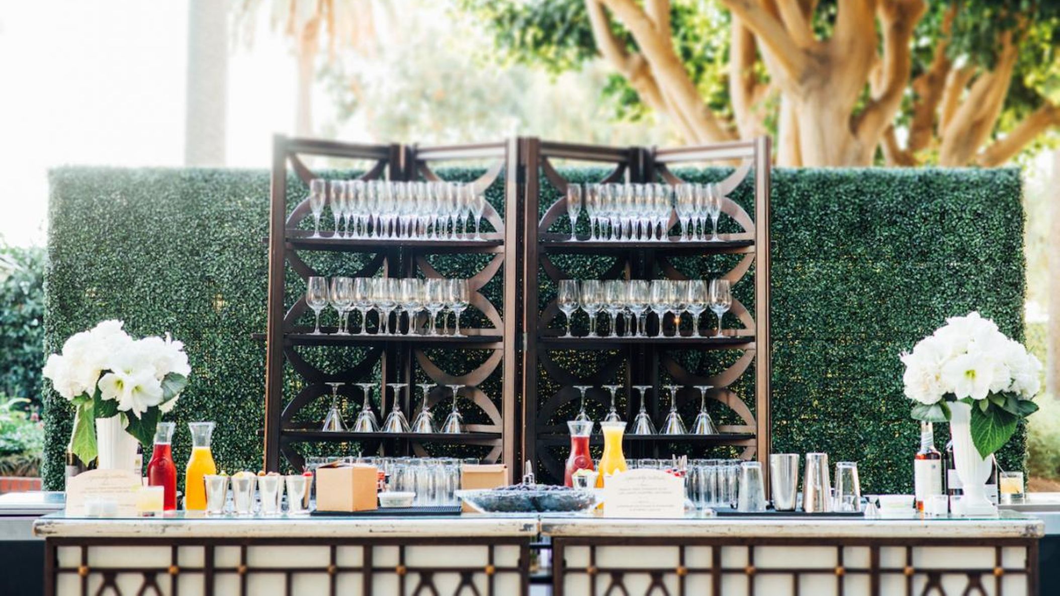 CWD/online/realweddings/dalit_jordan/040 Cocktail Bar.jpg