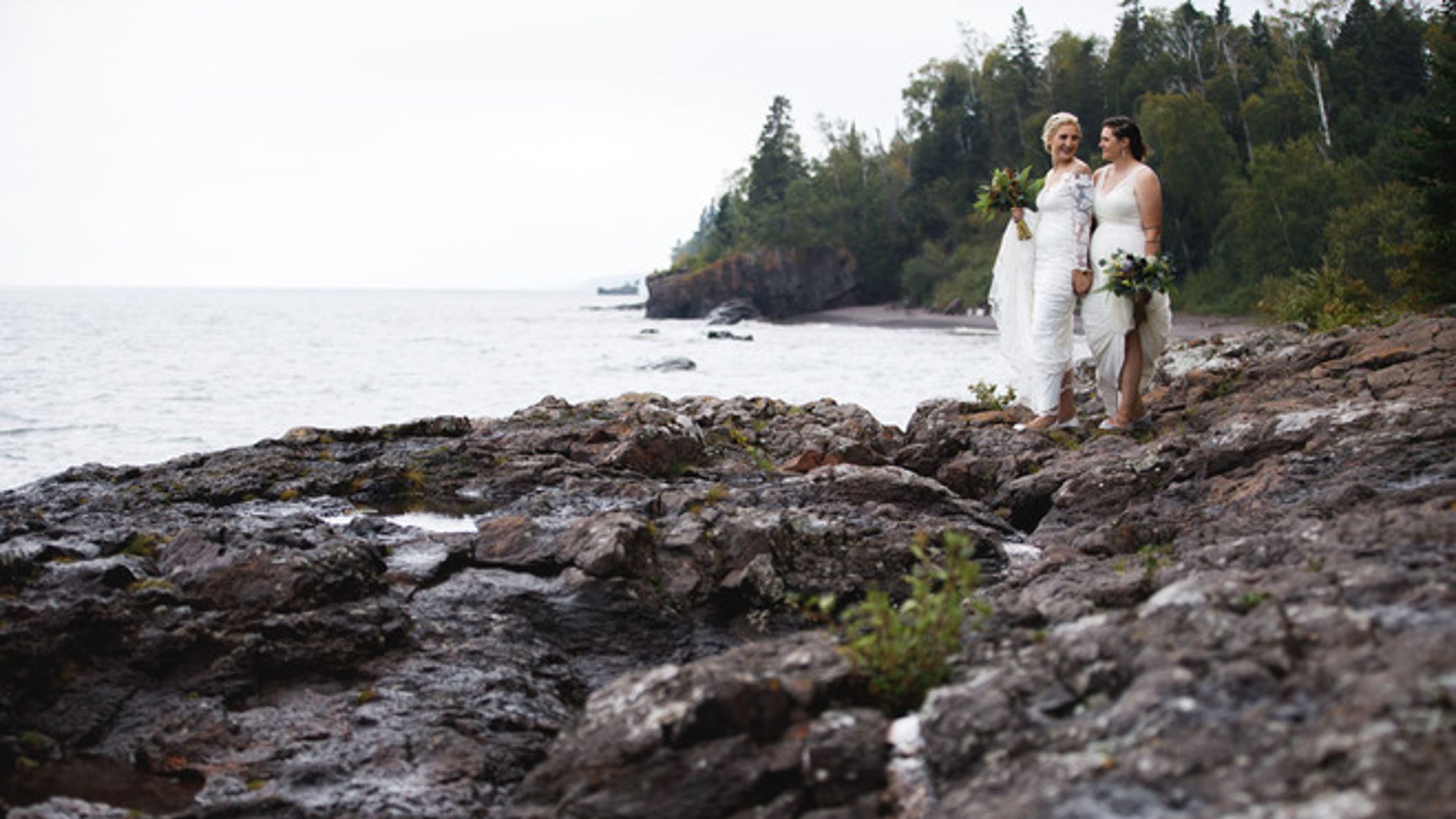 Minnesota_Bride/RW_Nina_Karen/Nina_and_Karen-39_659x.jpg