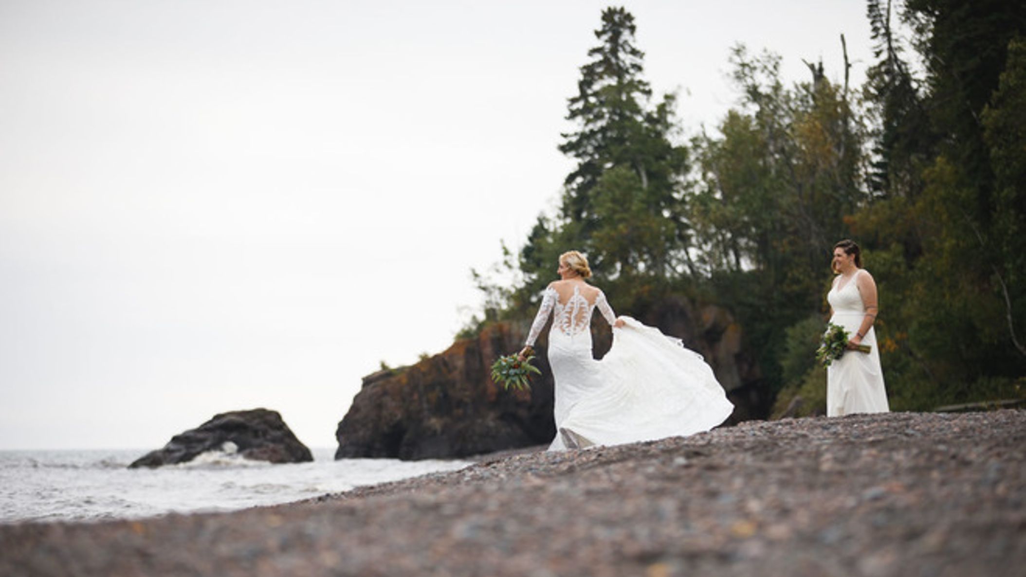 Minnesota_Bride/RW_Nina_Karen/Nina_and_Karen-46_659x.jpg