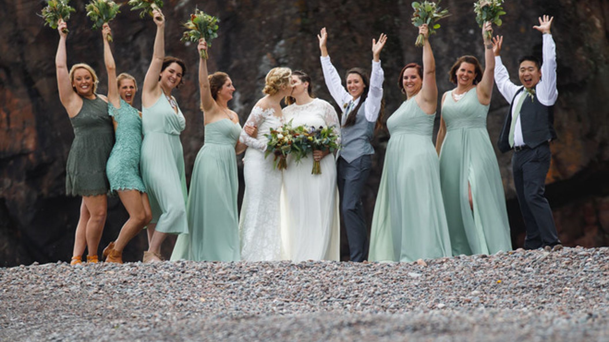 Minnesota_Bride/RW_Nina_Karen/Nina_and_Karen-49_659x.jpg