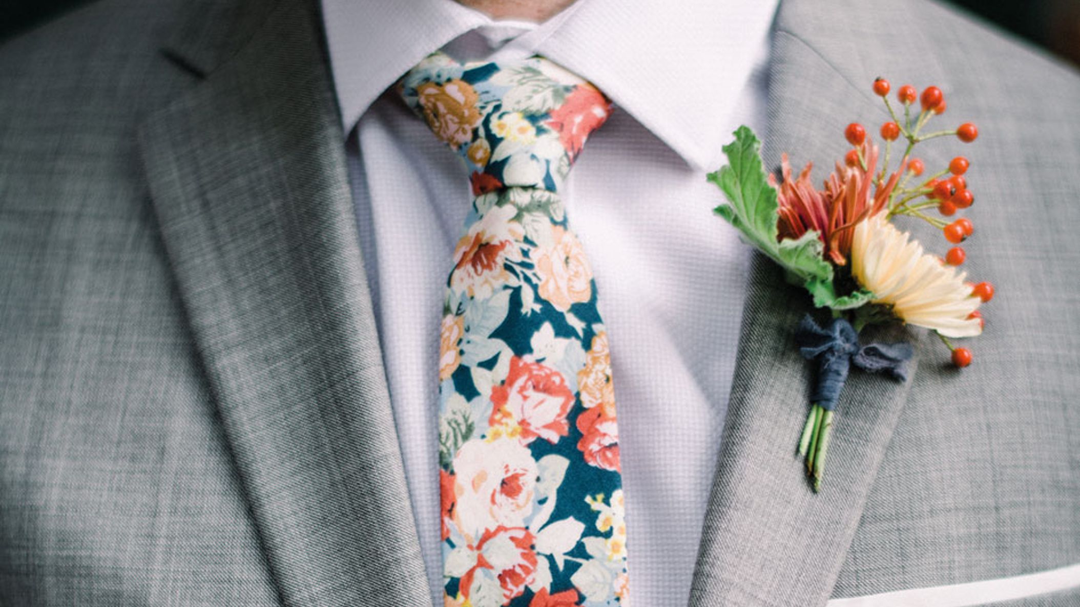 Seattle_Bride/online/realweddings/leslie_nick/fremont-foundry-ballard-wedding-ryan-flynn-photography-ln-details-00018.jpg
