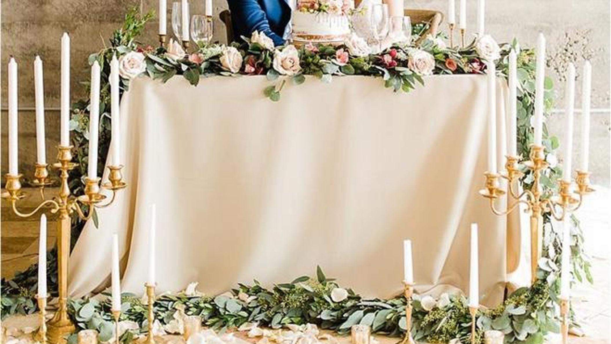 Oregon_Bride/WebStories/DecorInspo_Friday/A_Stunning_Styled_Shoot_659x.jpg