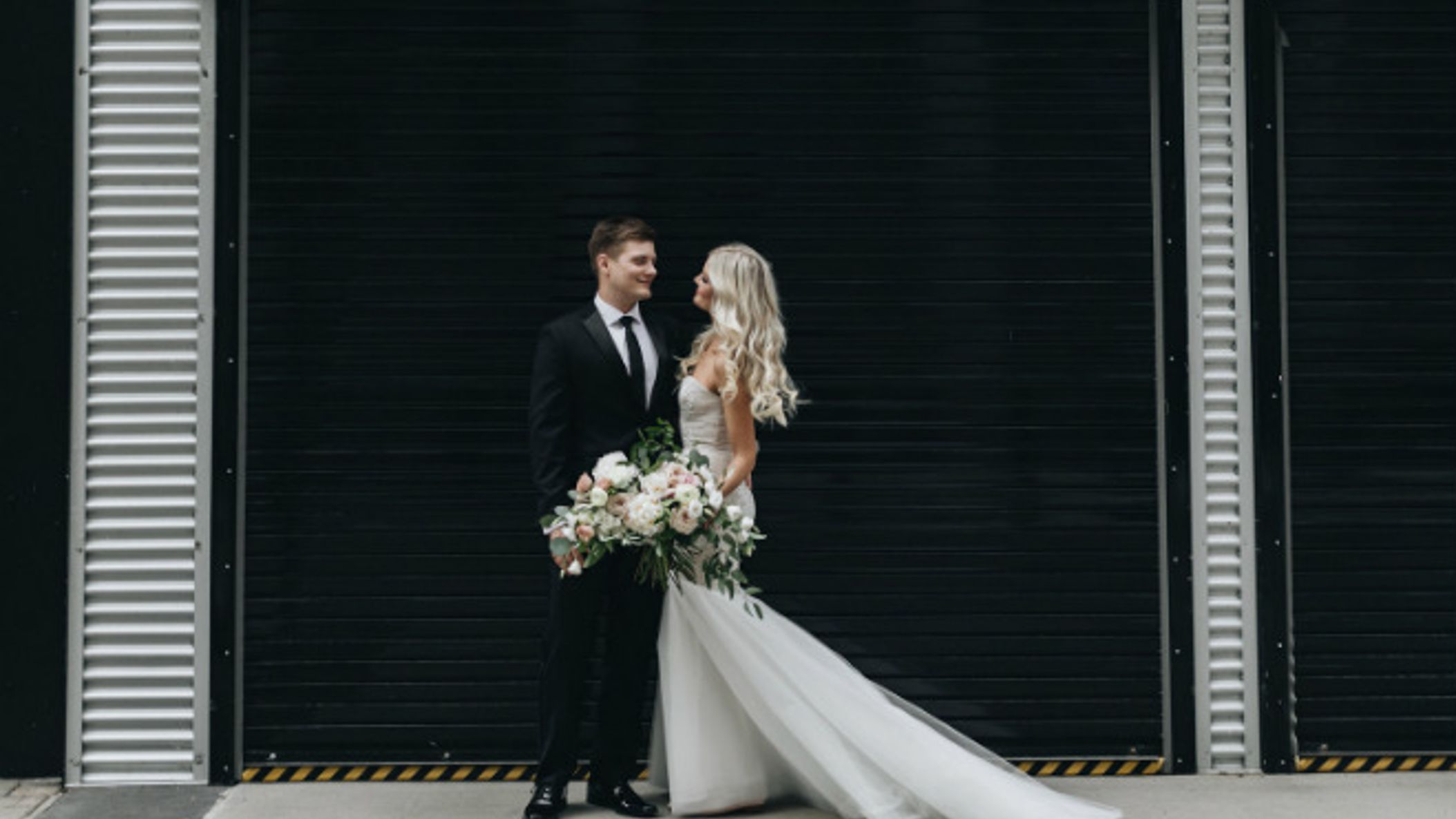 Minnesota_Bride/2018_Highest_Viewed/TyingTheNach_TheNewlyweds_37+copy cropped.jpg
