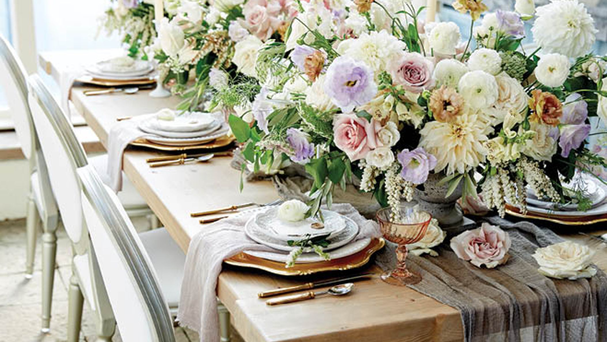 Minnesota_Bride/SS_19_Uploading/MNBR9397_2019_SpringSummerFlowers_TC_06584_cc.jpg