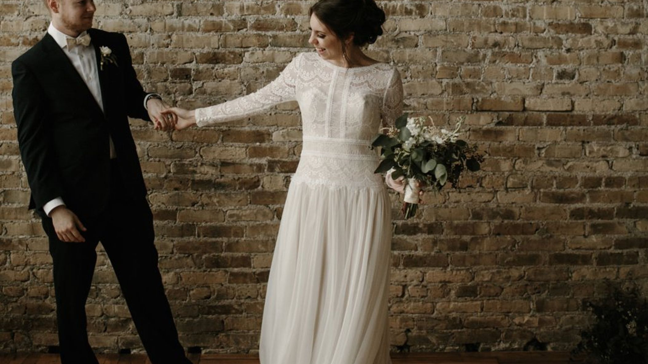 Wisconsin_Bride/LydiaBrandonRW/FLORAPINEPHOTOGRAPHY_BRANDONLYDIA_WISCONSINBRIDESUBMISSION_-47_WEB.jpg