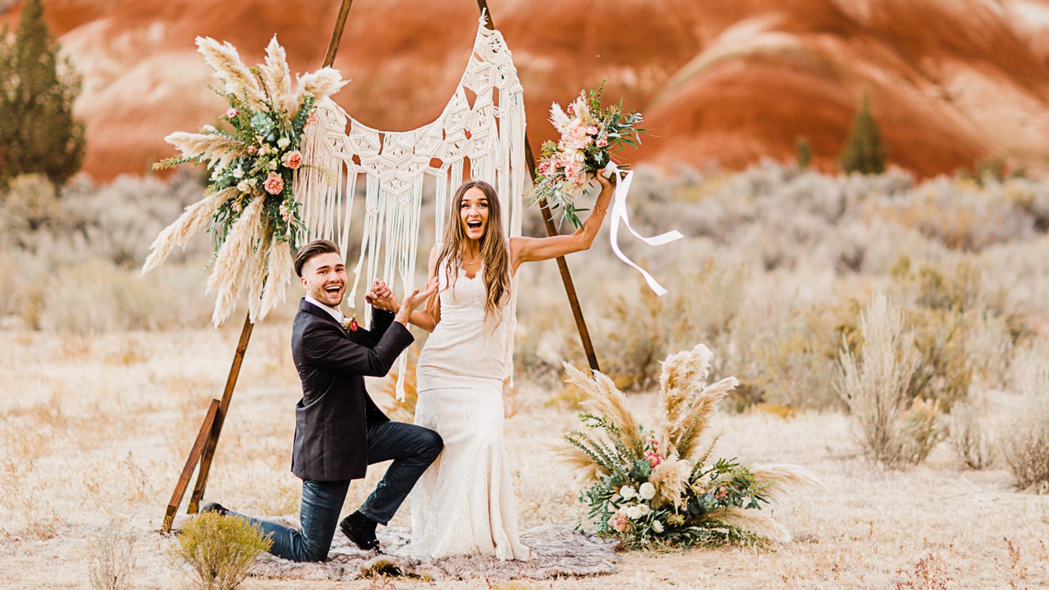 Oregon_Bride/StyledShoots/paintedhills/G45A4500.jpg