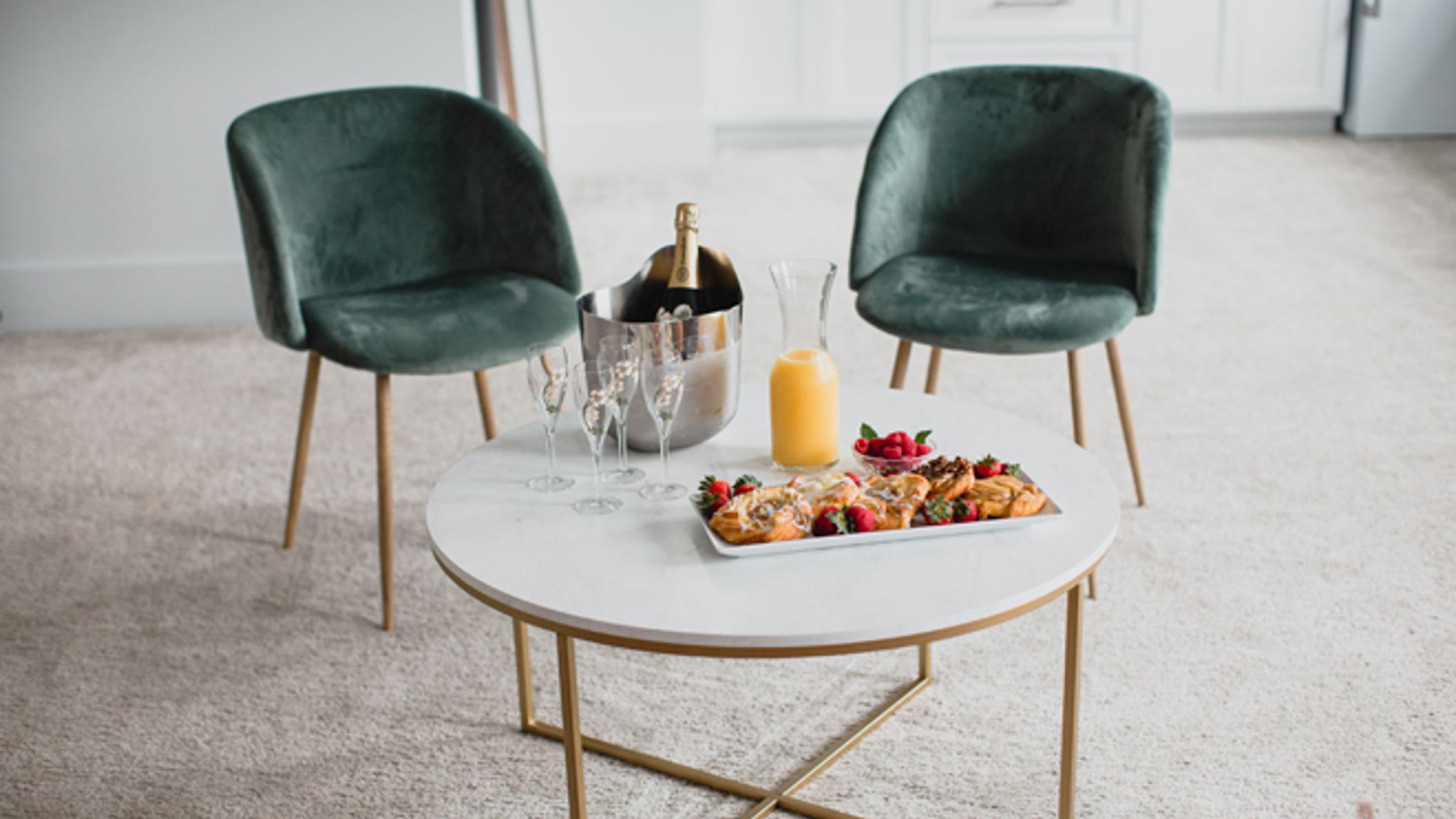 Minnesota_Bride/Cultural_Fusion_Styled/020_hutton_house.jpg