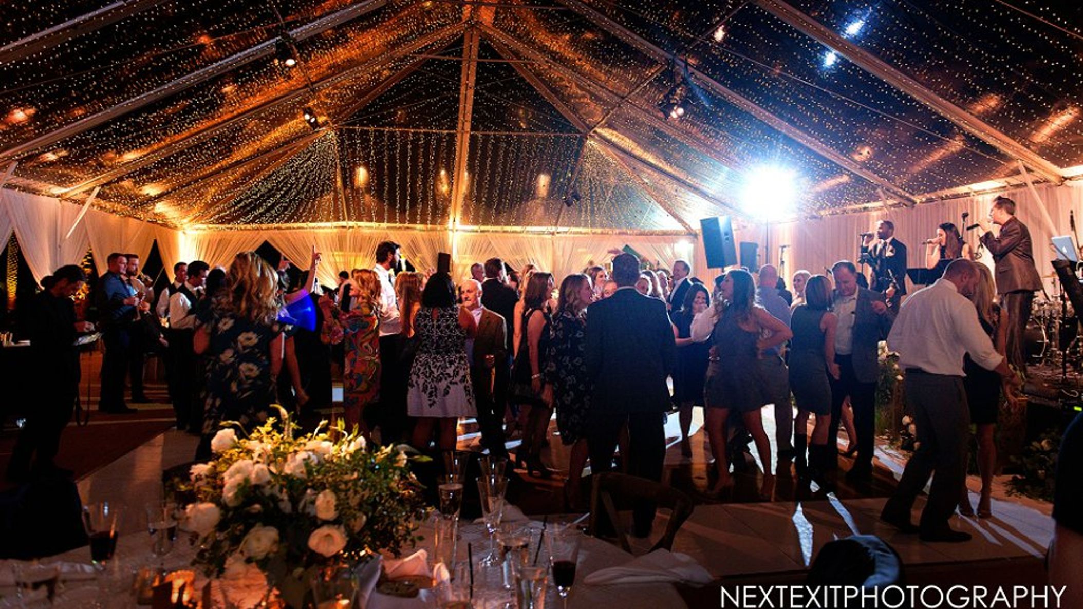 CWD/2019/Alex-and-john-The-Lighter-Side-Kristeen-La-Brot-Events-Next-Exit-Photography-Merv-Griffin-Ranch135_Jennyquicksallphotography_flowerfeature.jpg