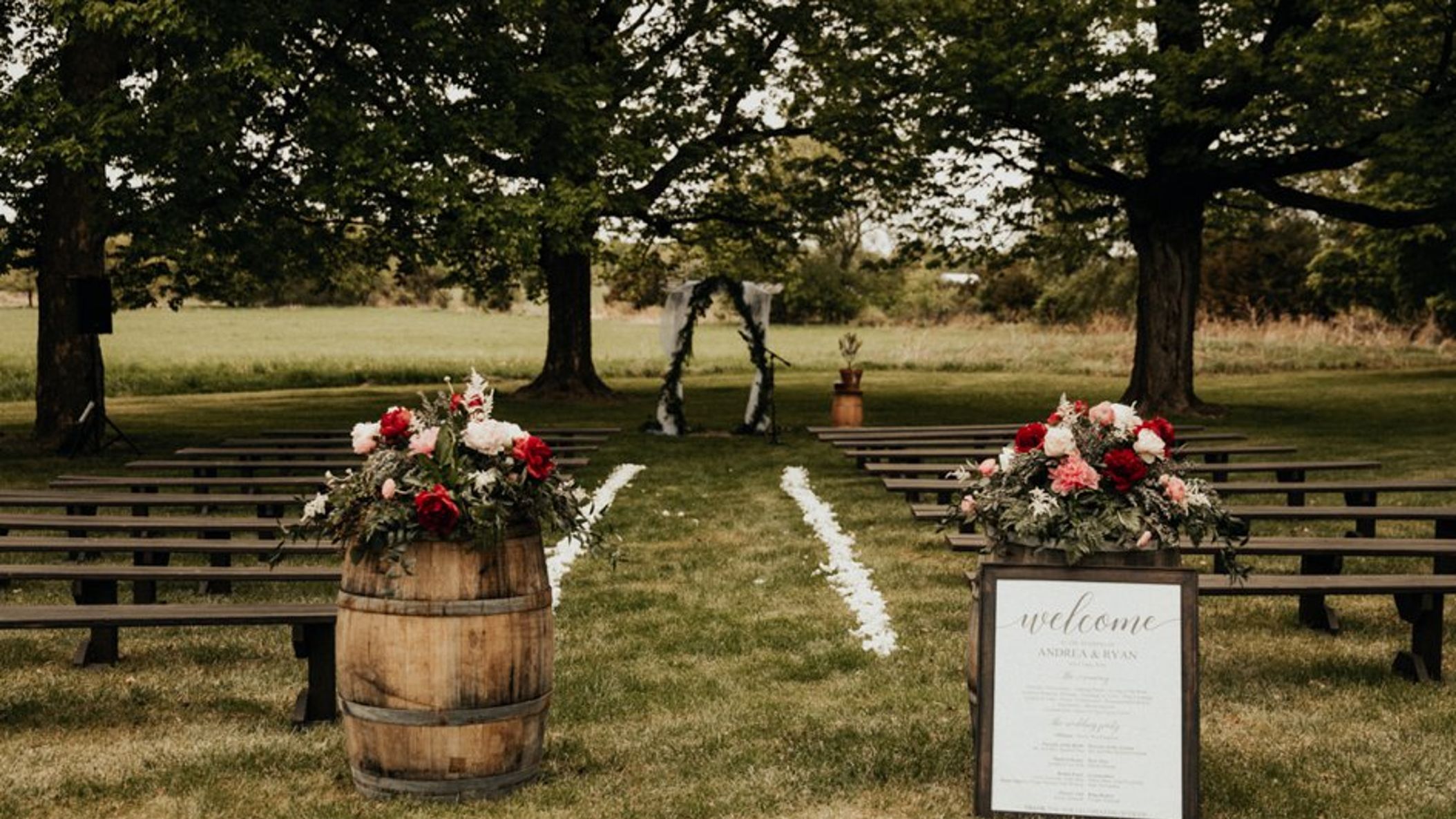 Minnesota_Bride/AndreaRyanRW/onstadwedding50_WEB.jpg