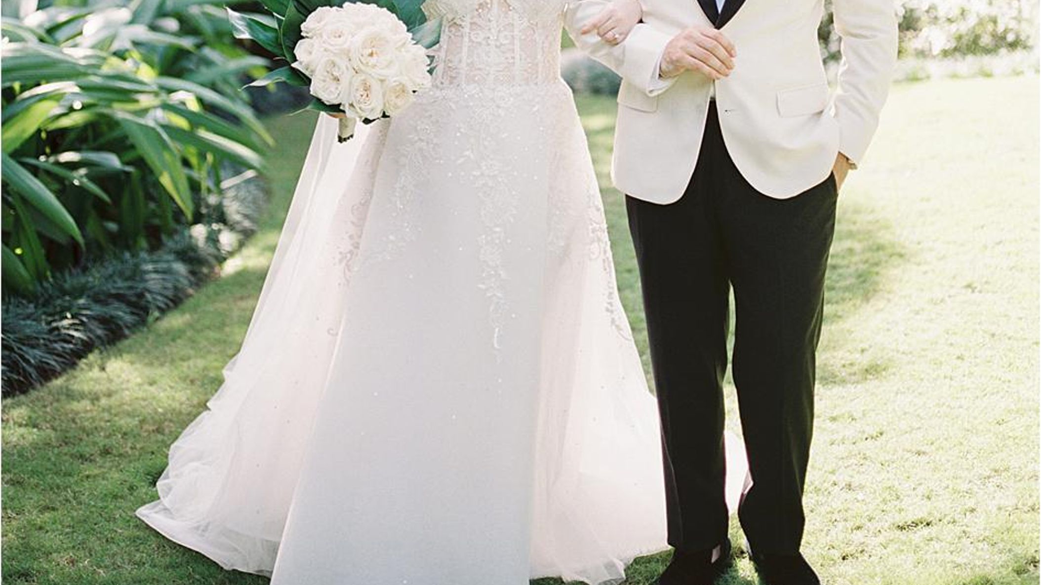Oregon_Bride/WebStories/paperandmore/2019-04-01_0030.jpg