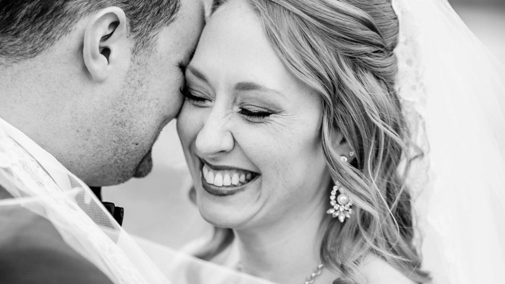 Wisconsin_Bride/REAL_WEDDINGS/JackieTommyRW/dwed0133bw_WEB.jpg