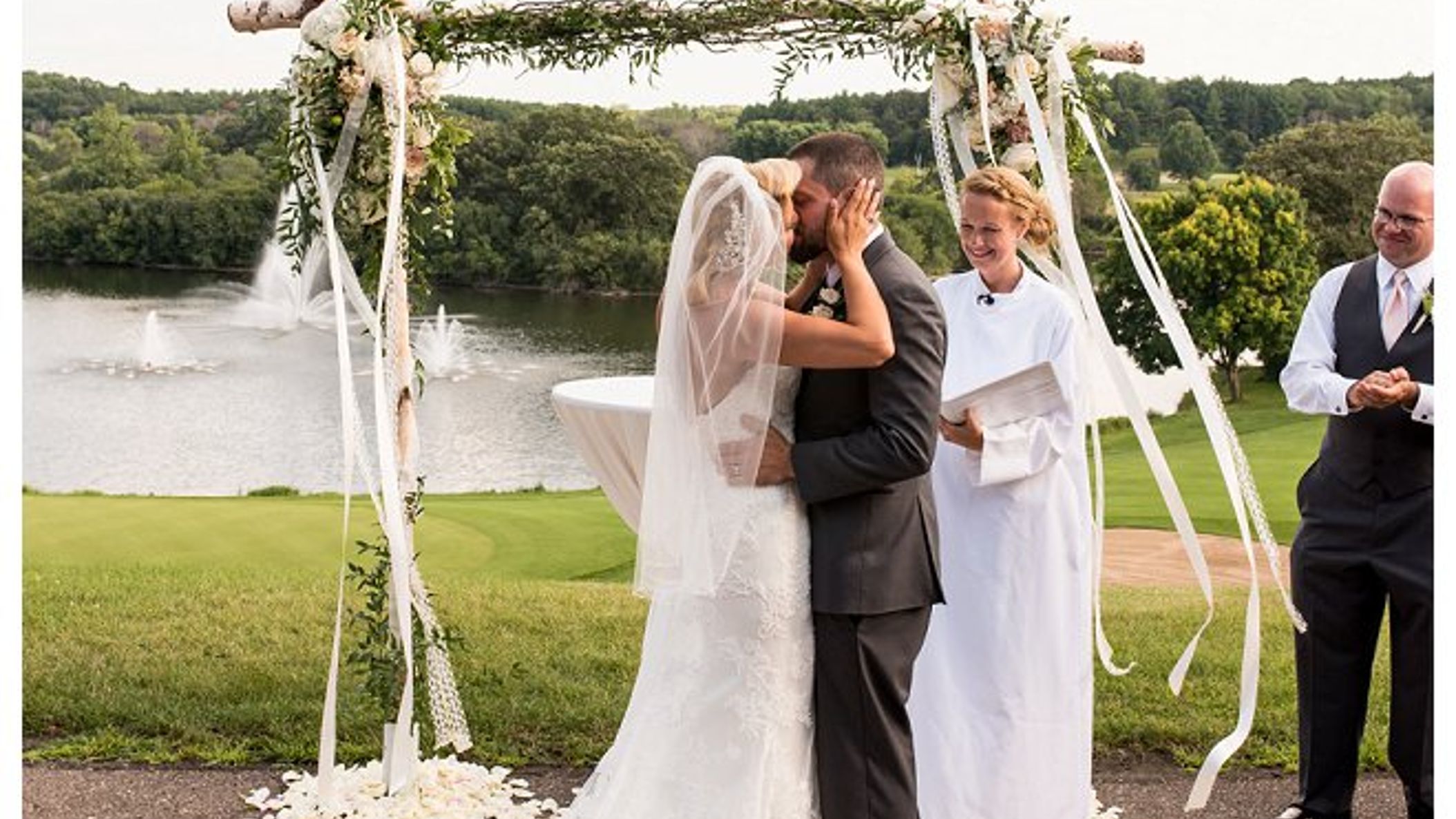 Wisconsin_Bride/Trend/Outdoor_Wedding/2016-03-28_0008.jpg