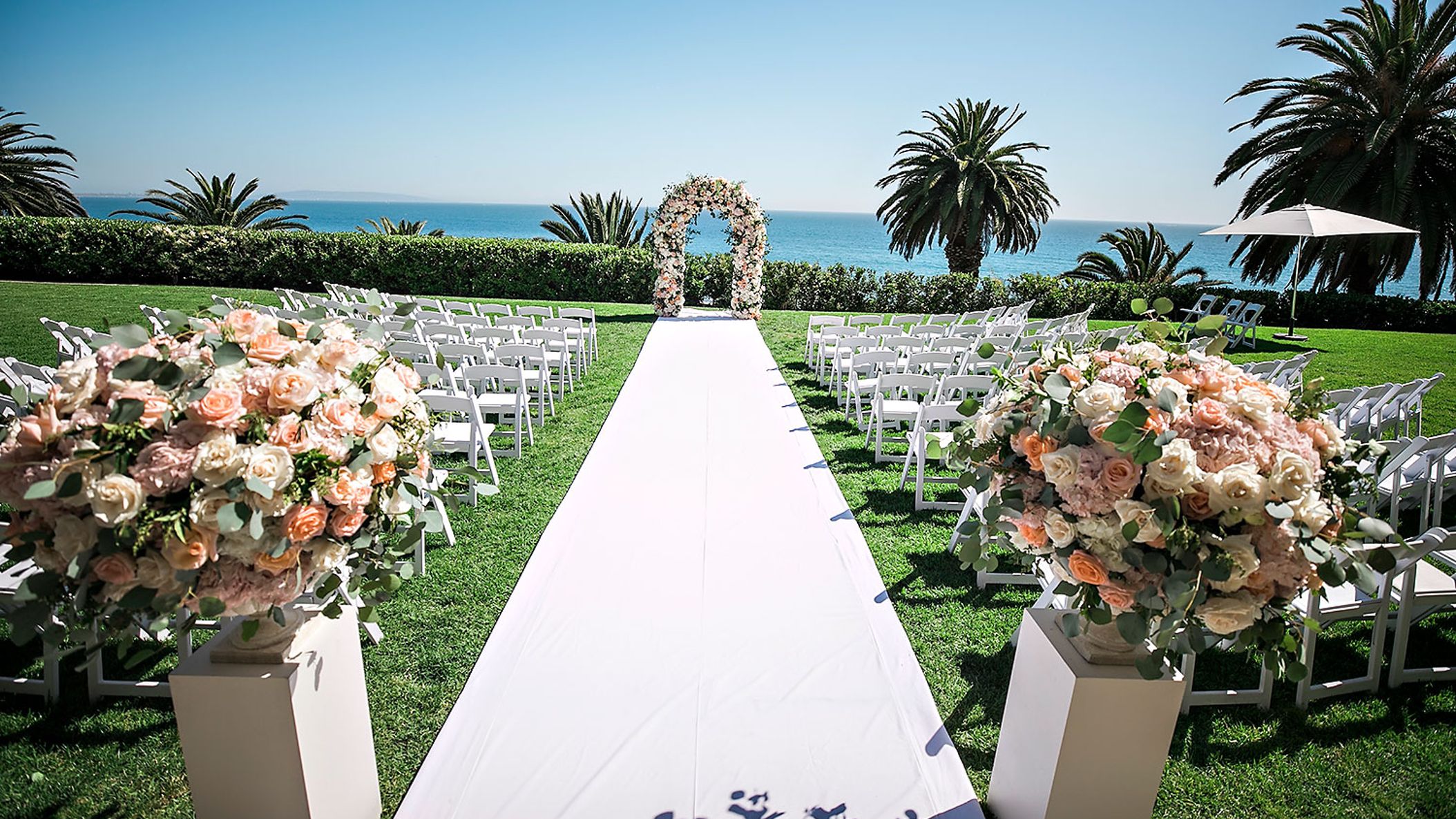 CWD/online/venues/belairbayclub/jessicaclaire1.jpg