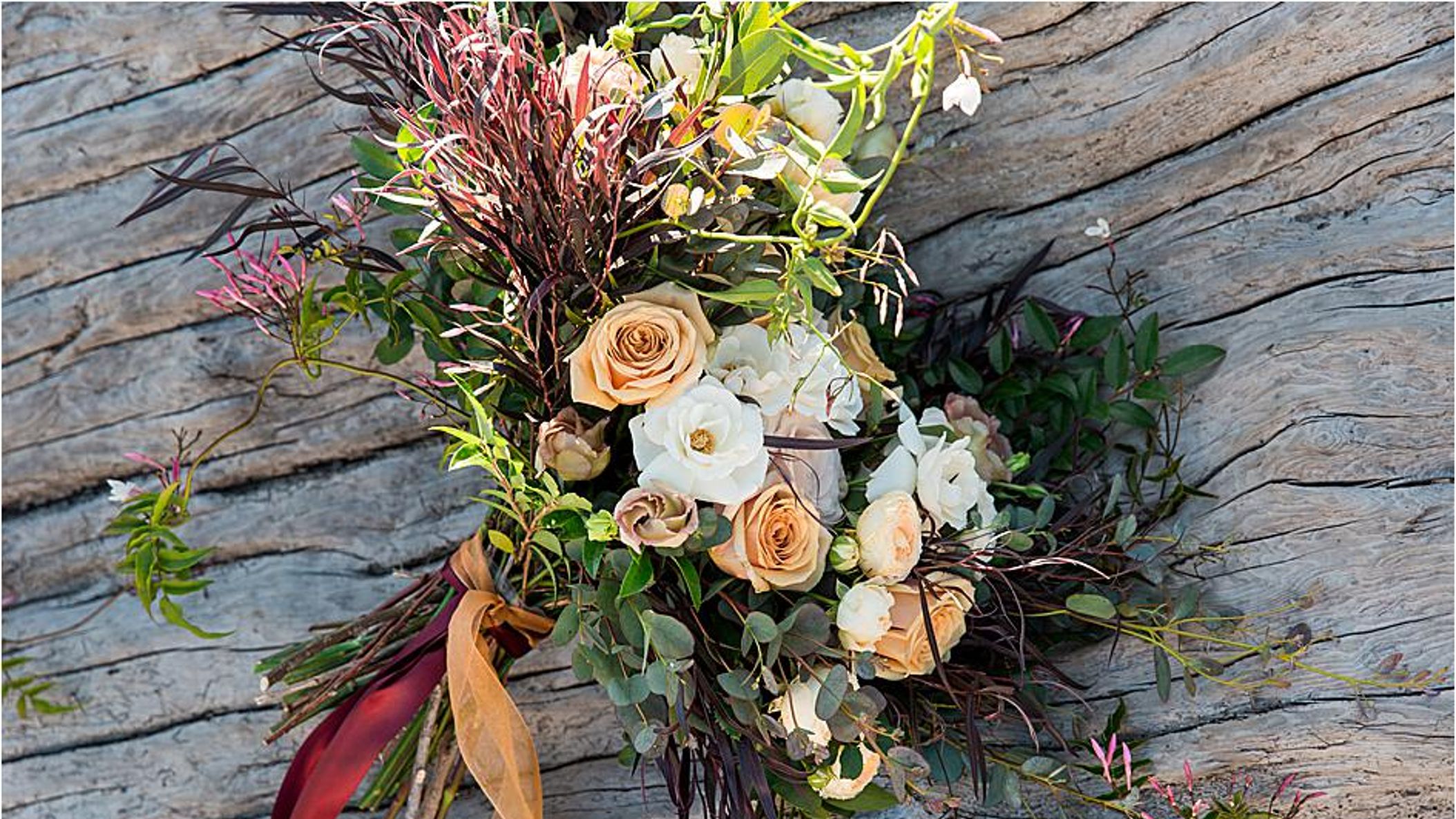 Seattle_Bride/online/styledshoots/rialtobeach/2019-05-24_0042.jpg