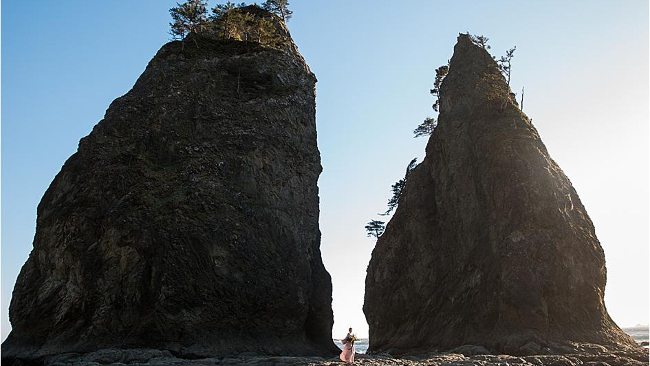 Seattle_Bride/online/styledshoots/rialtobeach/2019-05-24_0052.jpg