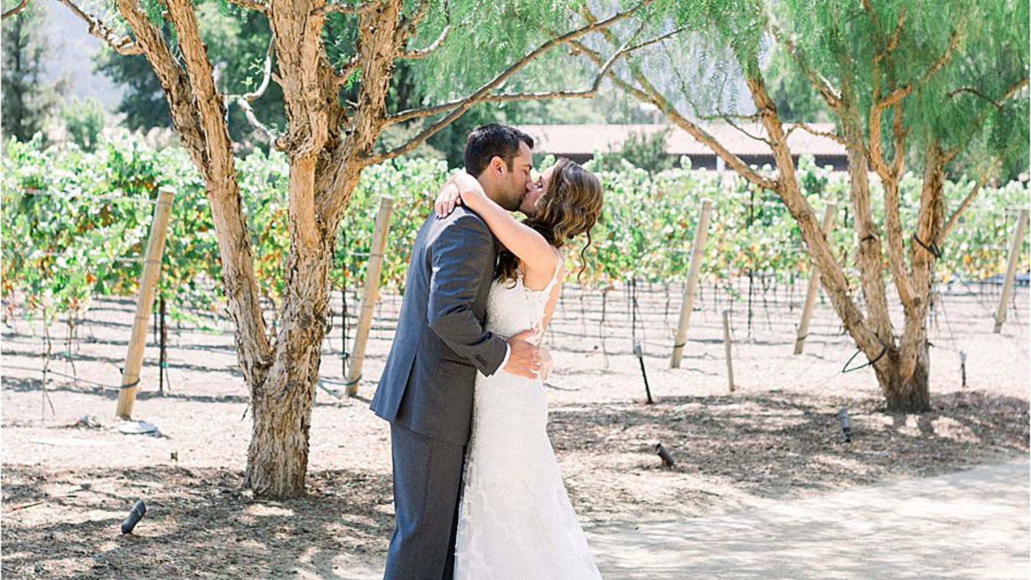 CWD/online/realweddings/aly_charles/2019-06-08_0005.jpg