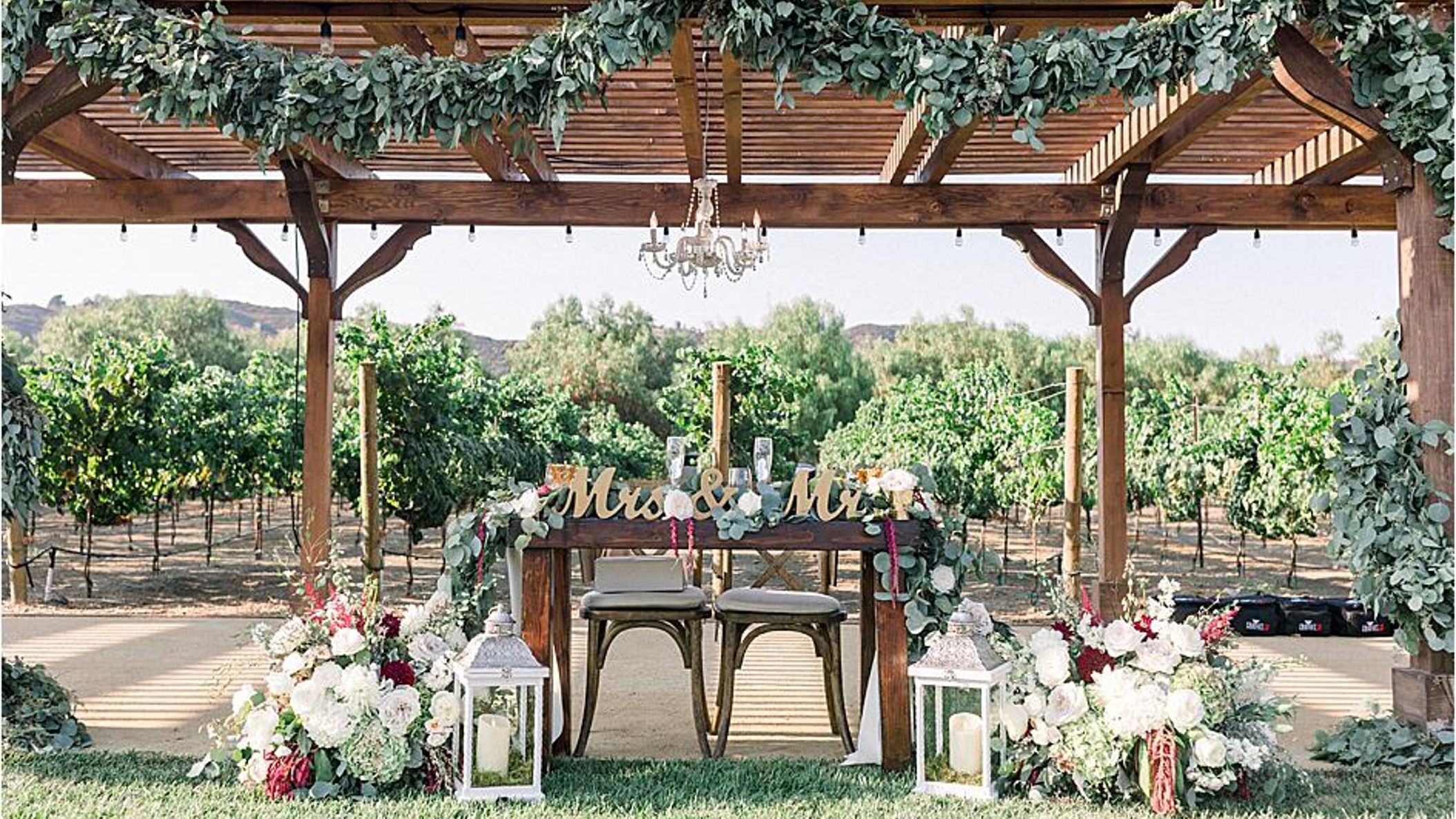 CWD/online/realweddings/aly_charles/2019-06-08_0024.jpg