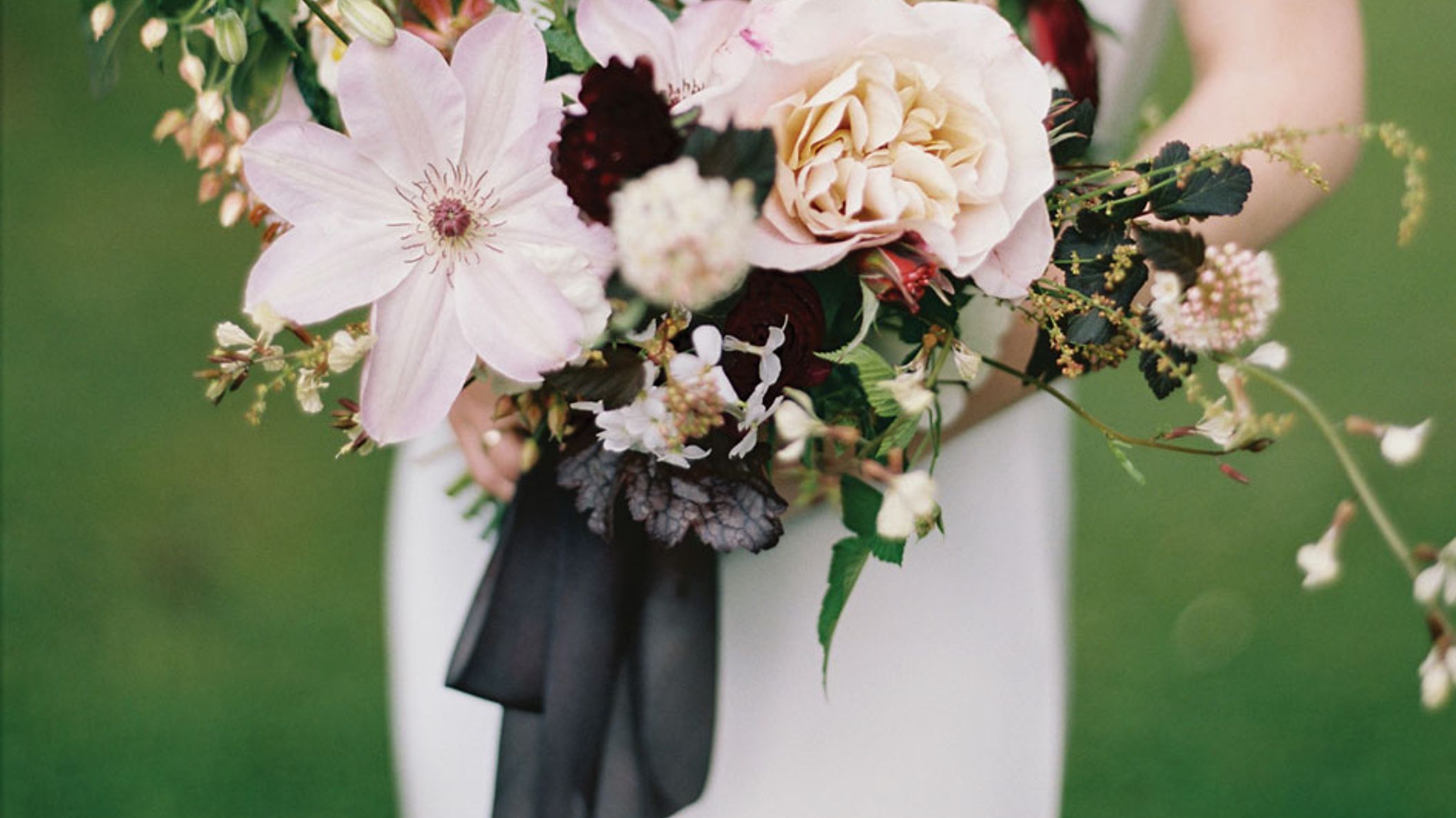 7-BEST-BOUQUET-Botanique_-Photographed-by-Anna-Peters.jpg