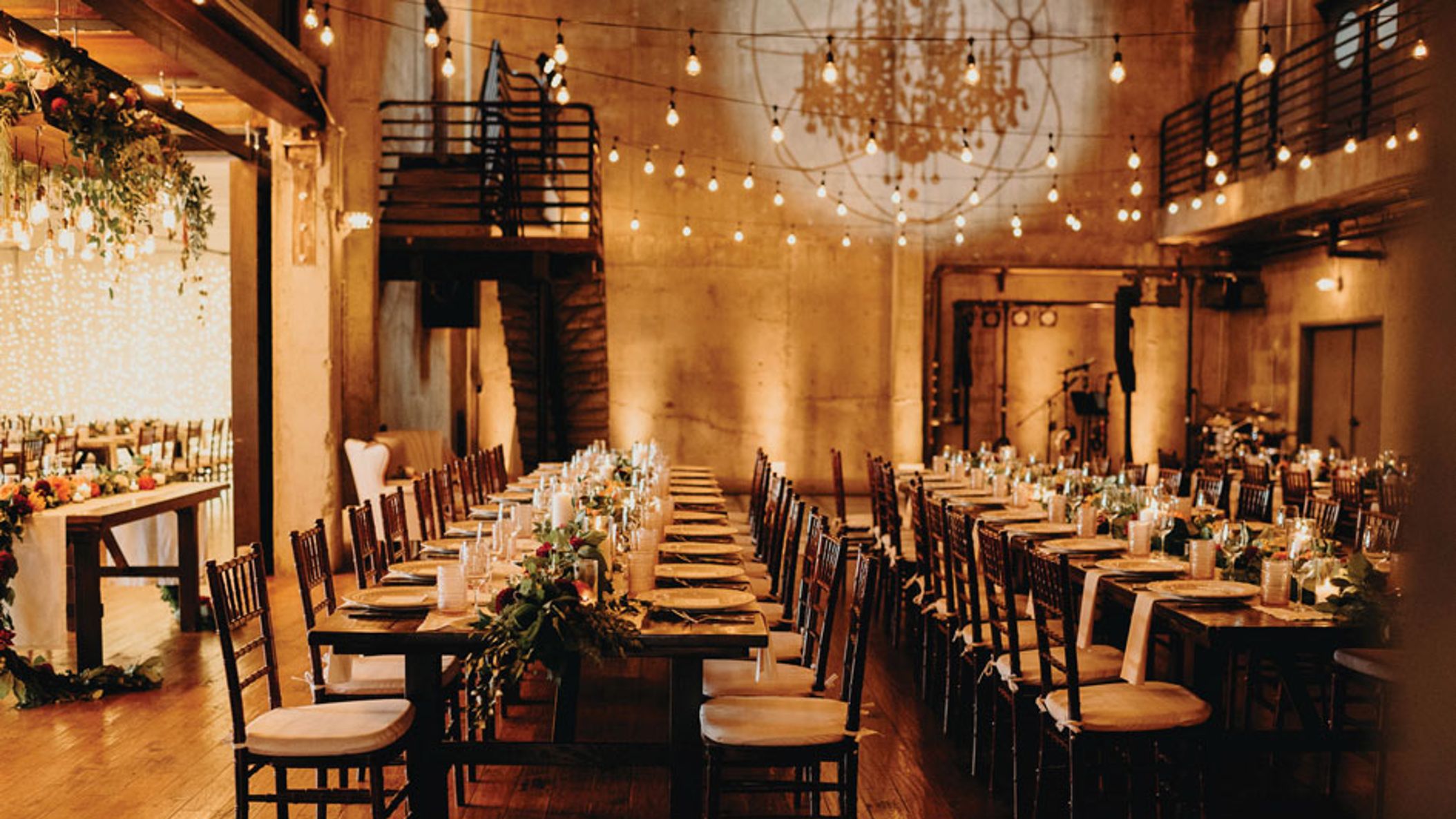 10-Crimson-Haze-Event-Lighting_Noelle-Johnson-Photography.jpg