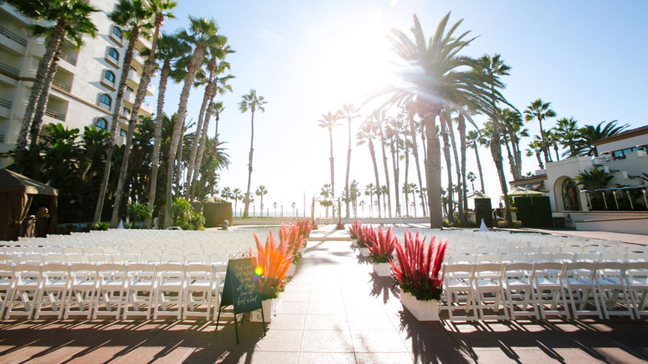 Waterfront-Hilton-Wedding-Flowers-By-Cina94.jpg