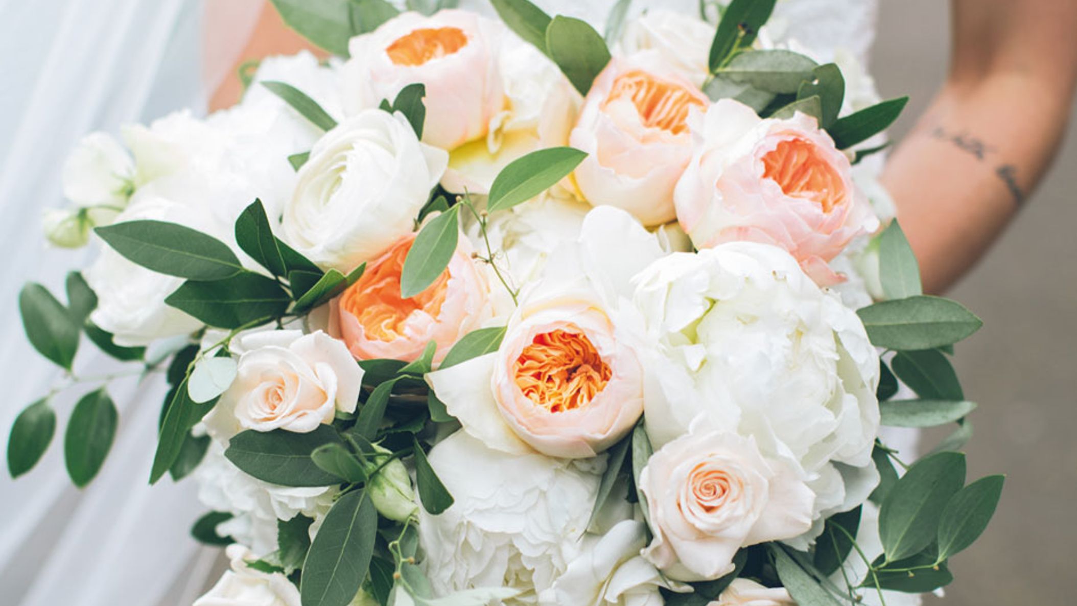 blum-florist-brea+tyler_ANIKOphotography.jpg