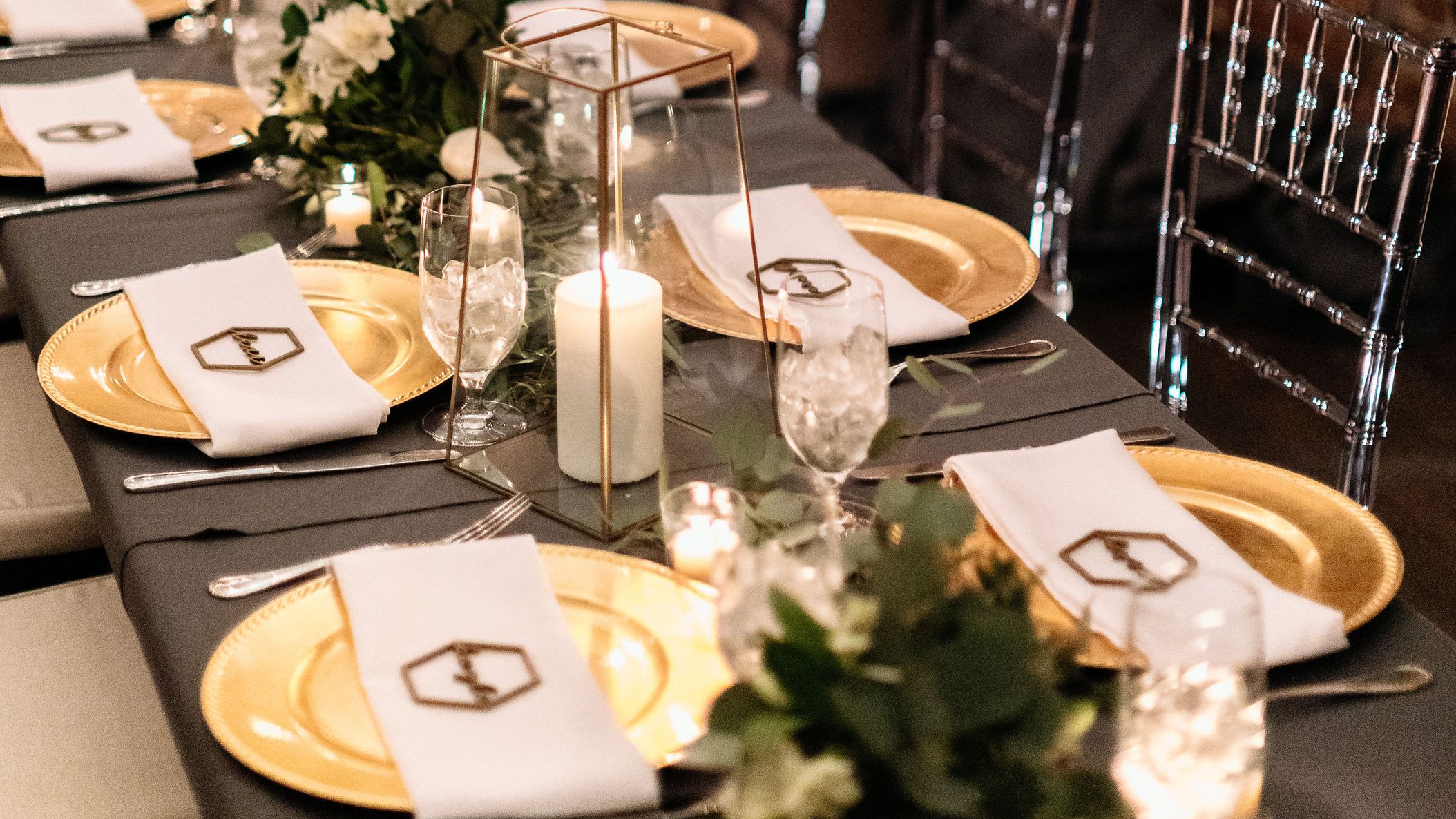 Seattle_Bride/online/realweddings/Kaelyn_Michael/KaelyandMichaelWedding-698.jpg