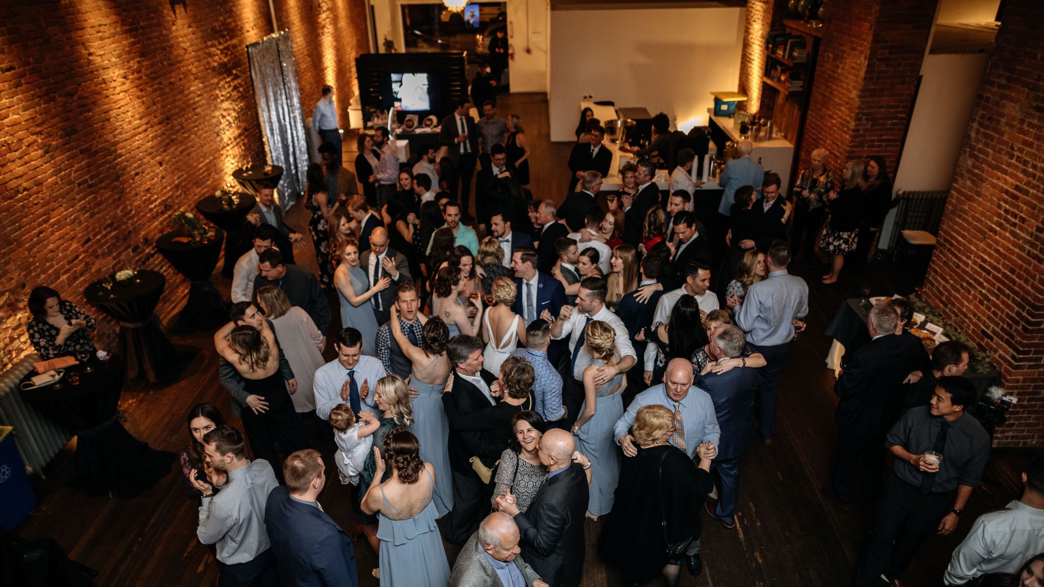 Seattle_Bride/online/realweddings/Kaelyn_Michael/KaelyandMichaelWedding-802.jpg