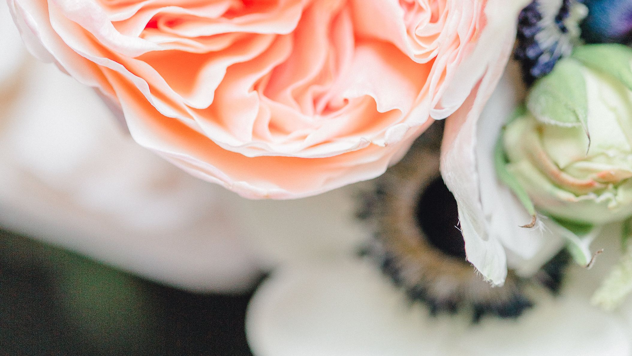 Seattle_Bride/online/realweddings/katie_matt/emmarosecompany_katiematt-2721.jpg