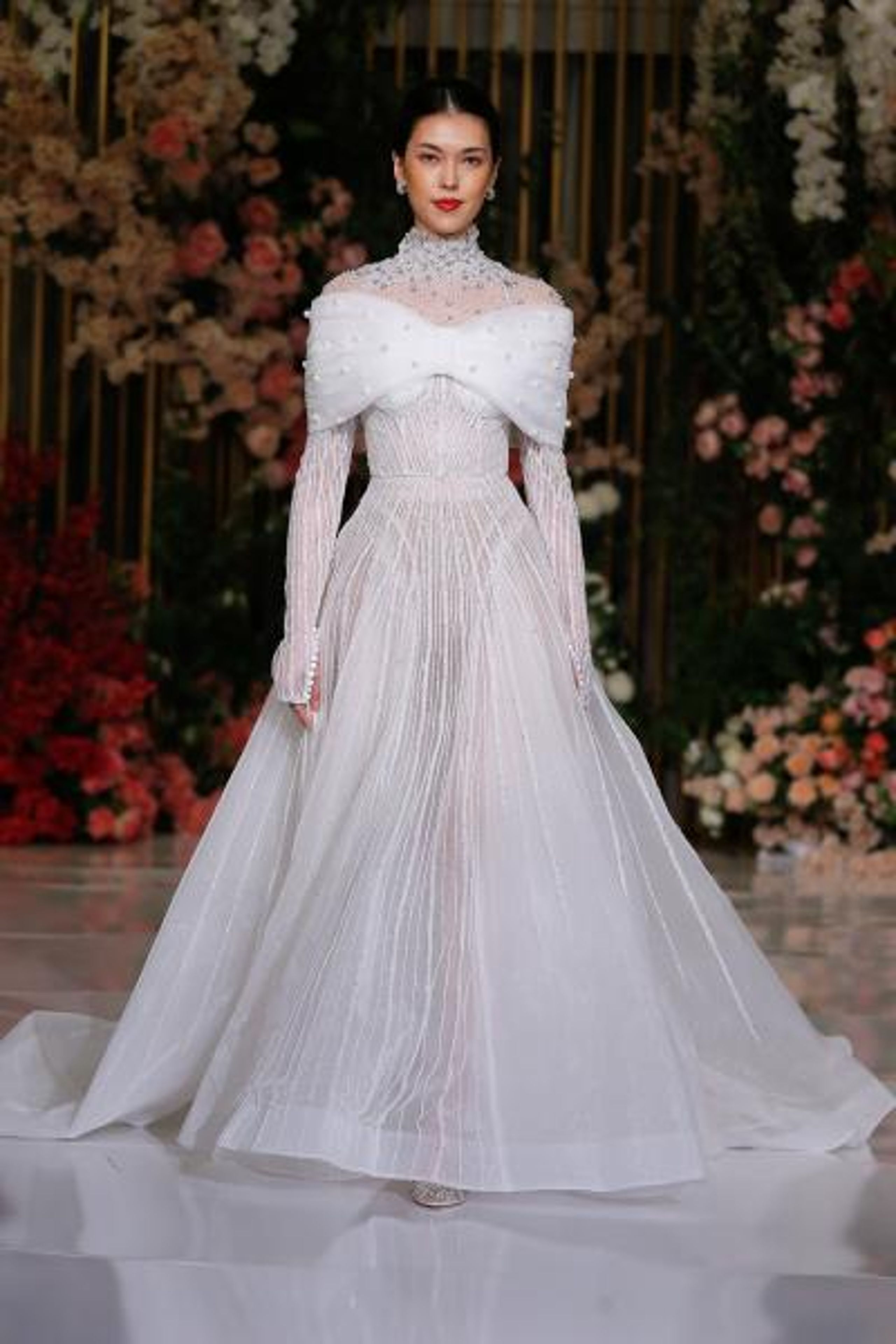field/image/Ese Azenabor Fall24_front_Look10.jpg