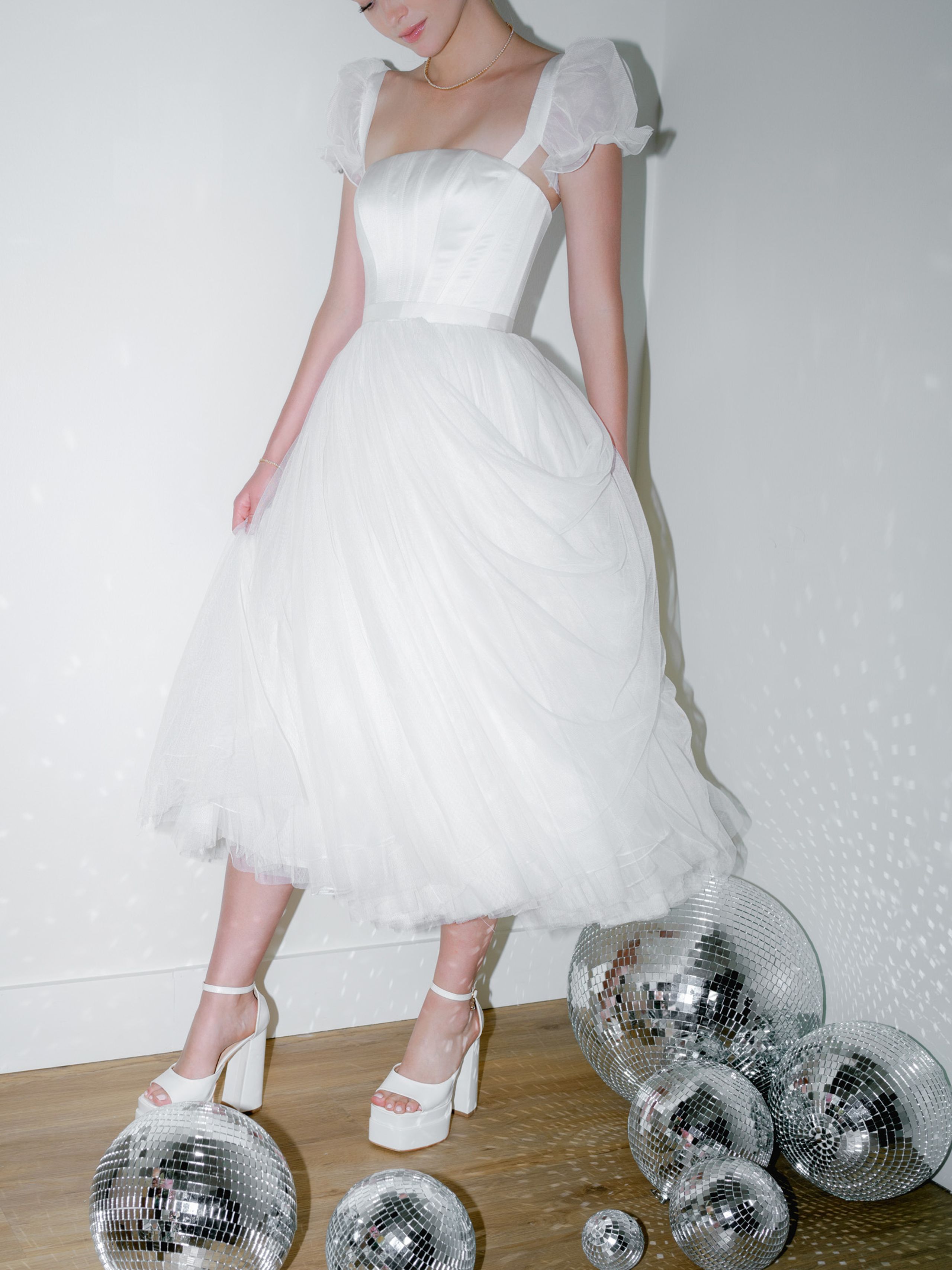 2023-10/38308_WALTZ_IVORY_20_0.jpg