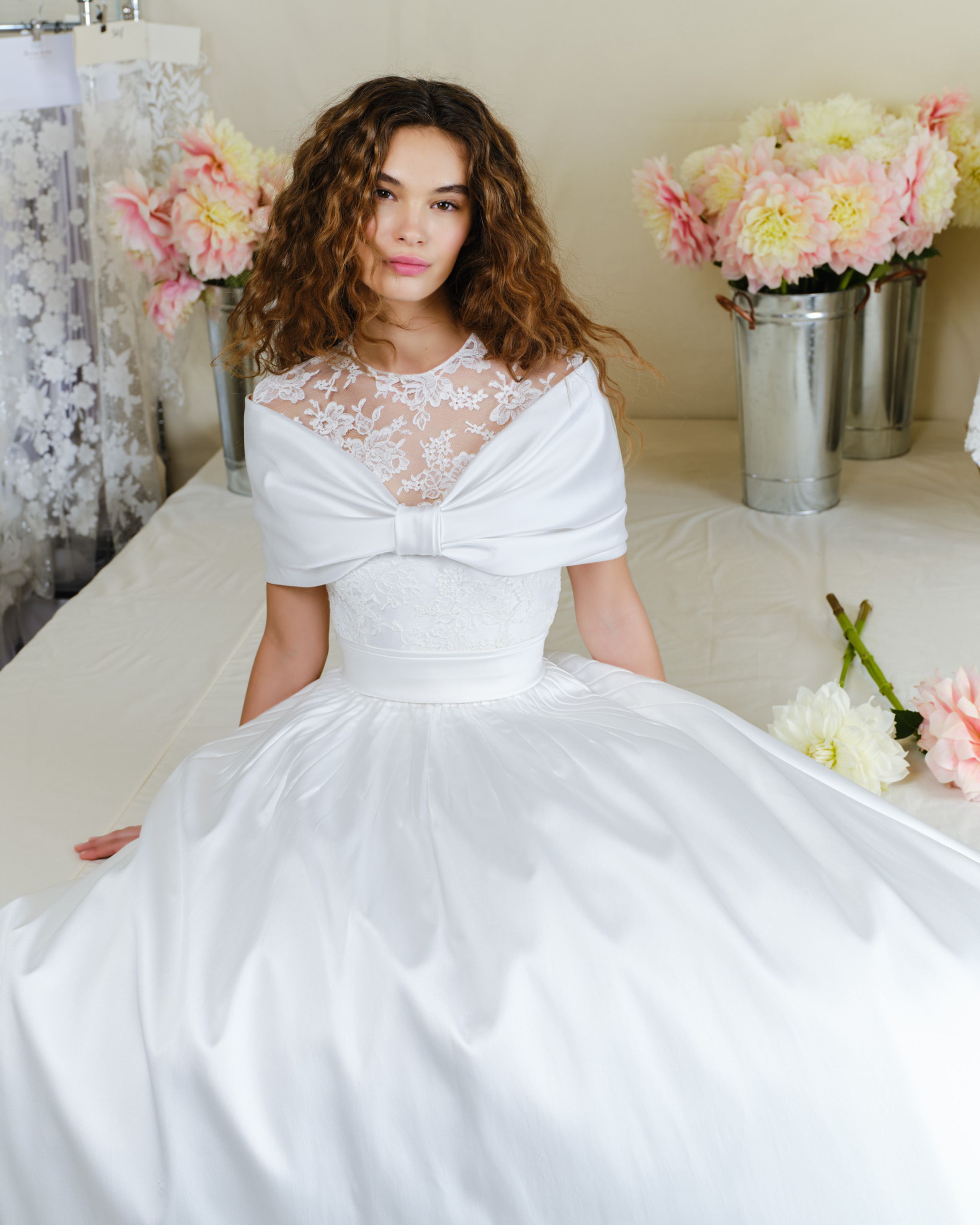 2023-10/LOOK 1.jpg