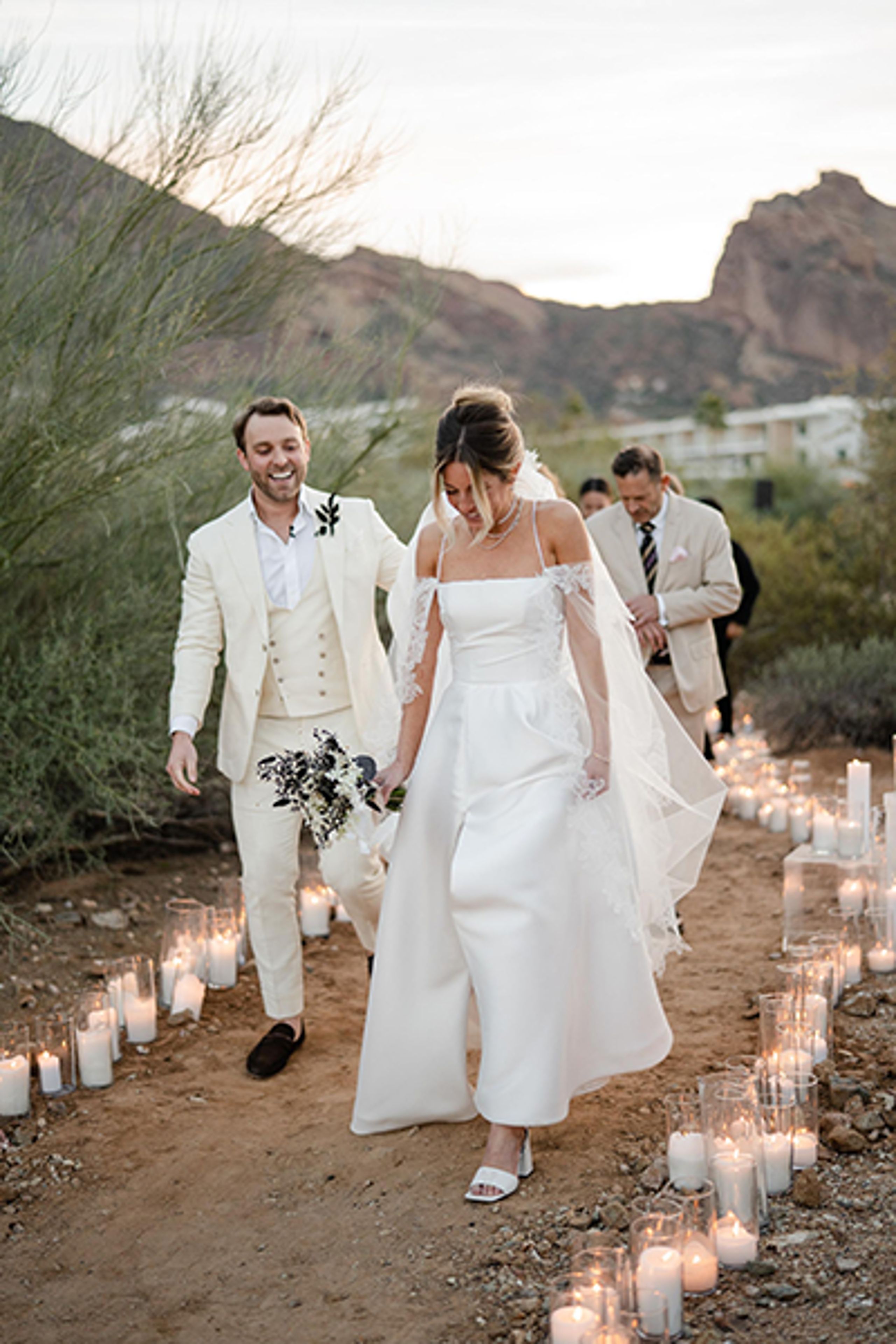 field/image/TJaimeeMorse-AK-Wedding-671.png