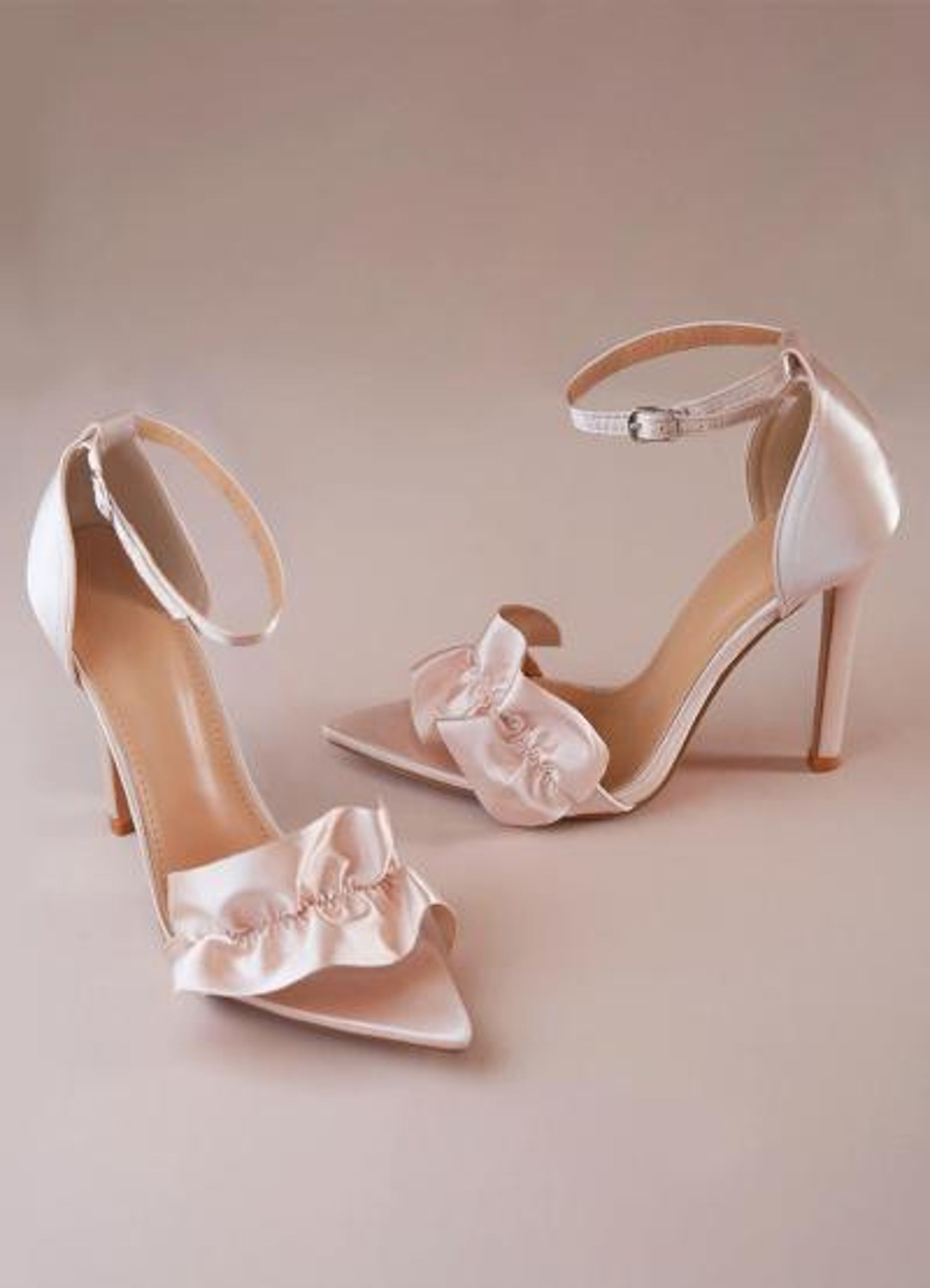 field/image/azazie shoes.jpg