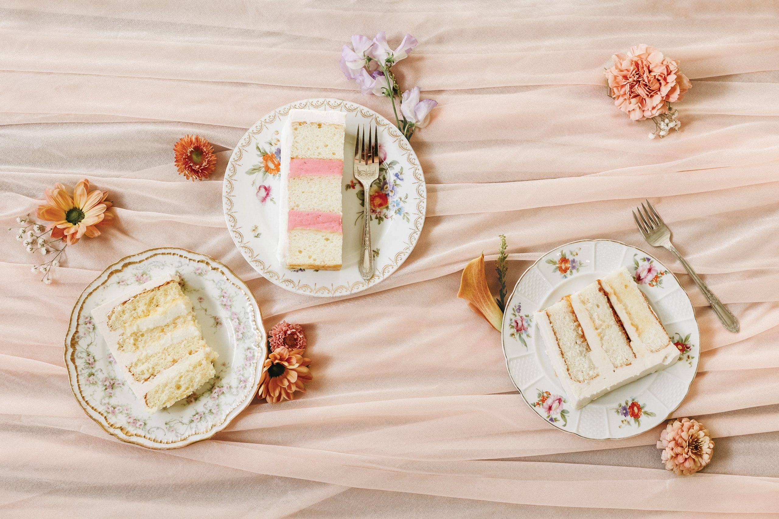 2024-01/Arizona Bride - Cake Editorial-Grouping-2.jpg