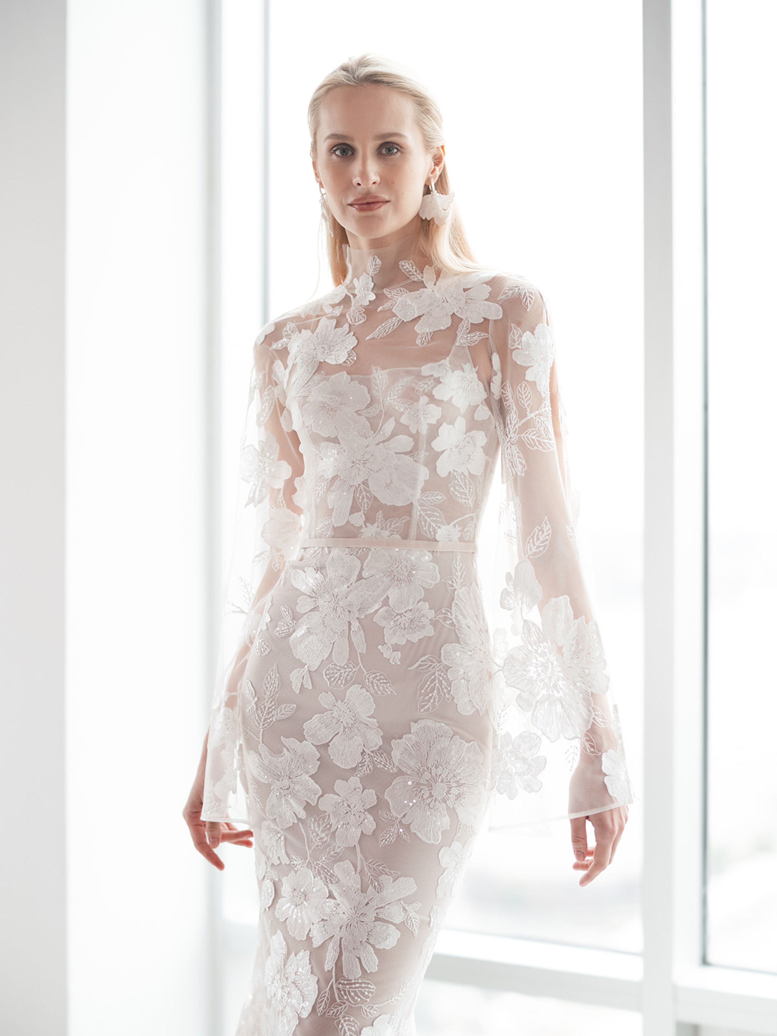 2024-04/MiraZwillinger_NYBFWSpring2025_0016_websize.jpg
