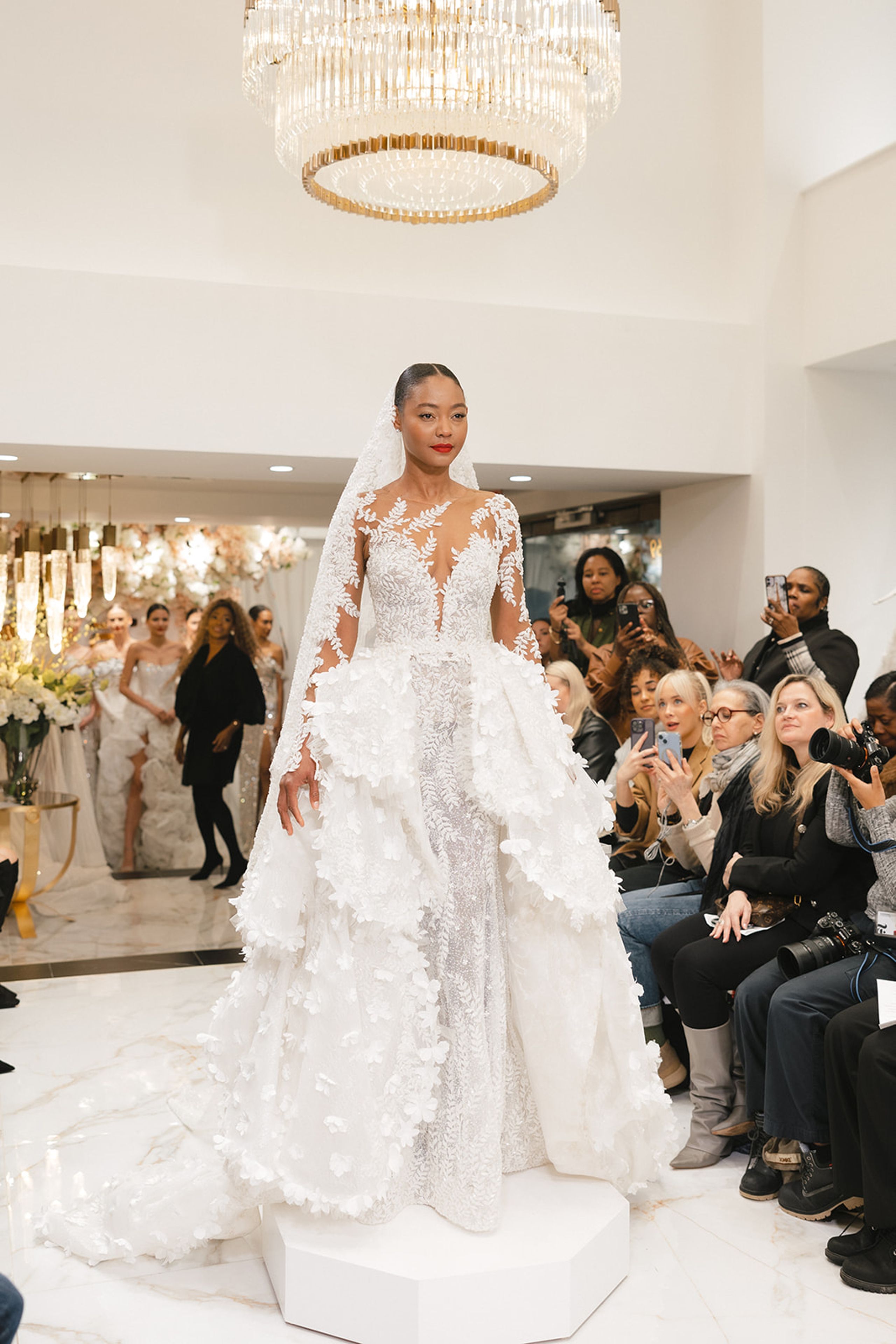 2024-04/EseAzenabor_NYBFWSpring20250037_websize (1).jpg