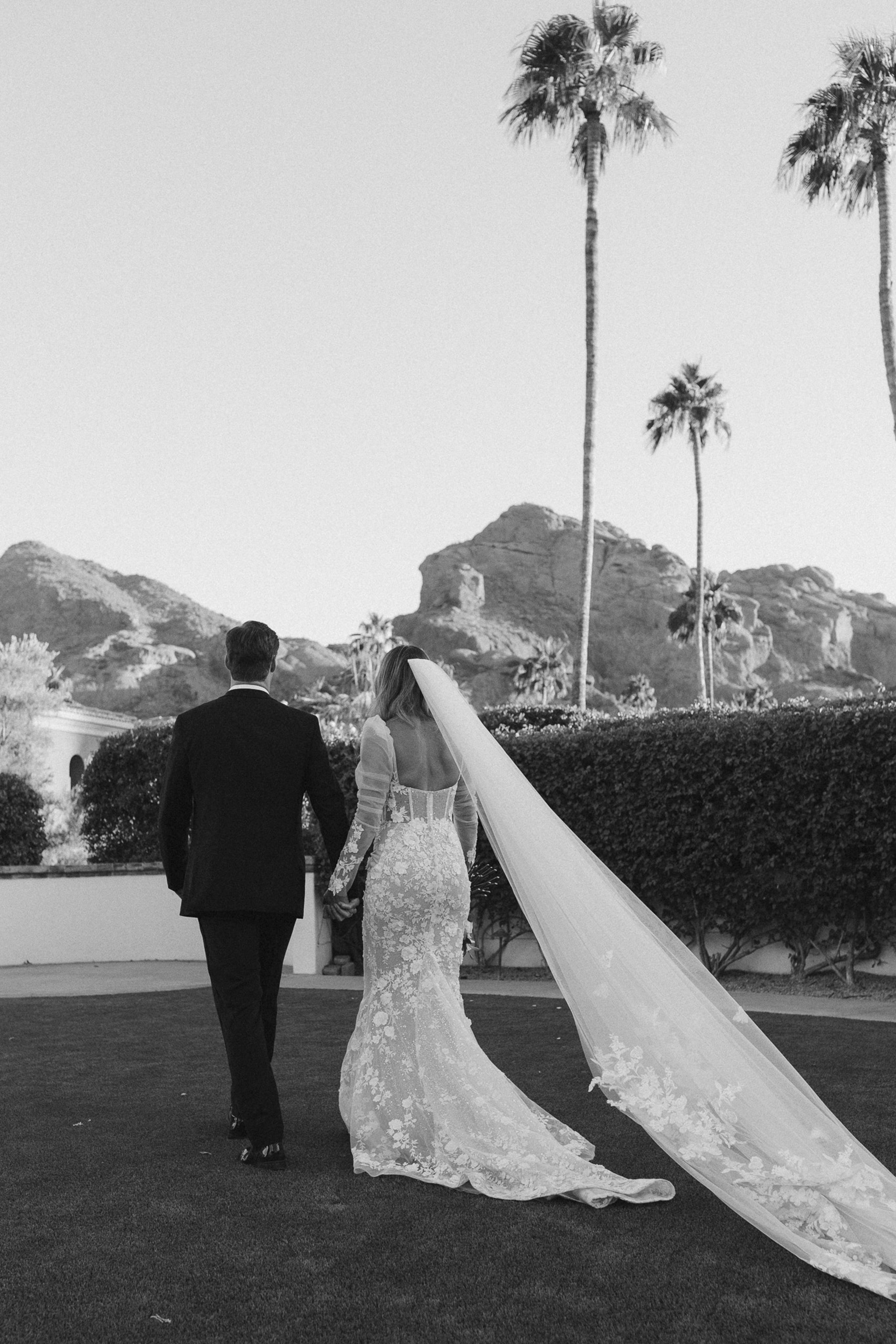 2024-06/MaryKate_And_John_1964.jpg