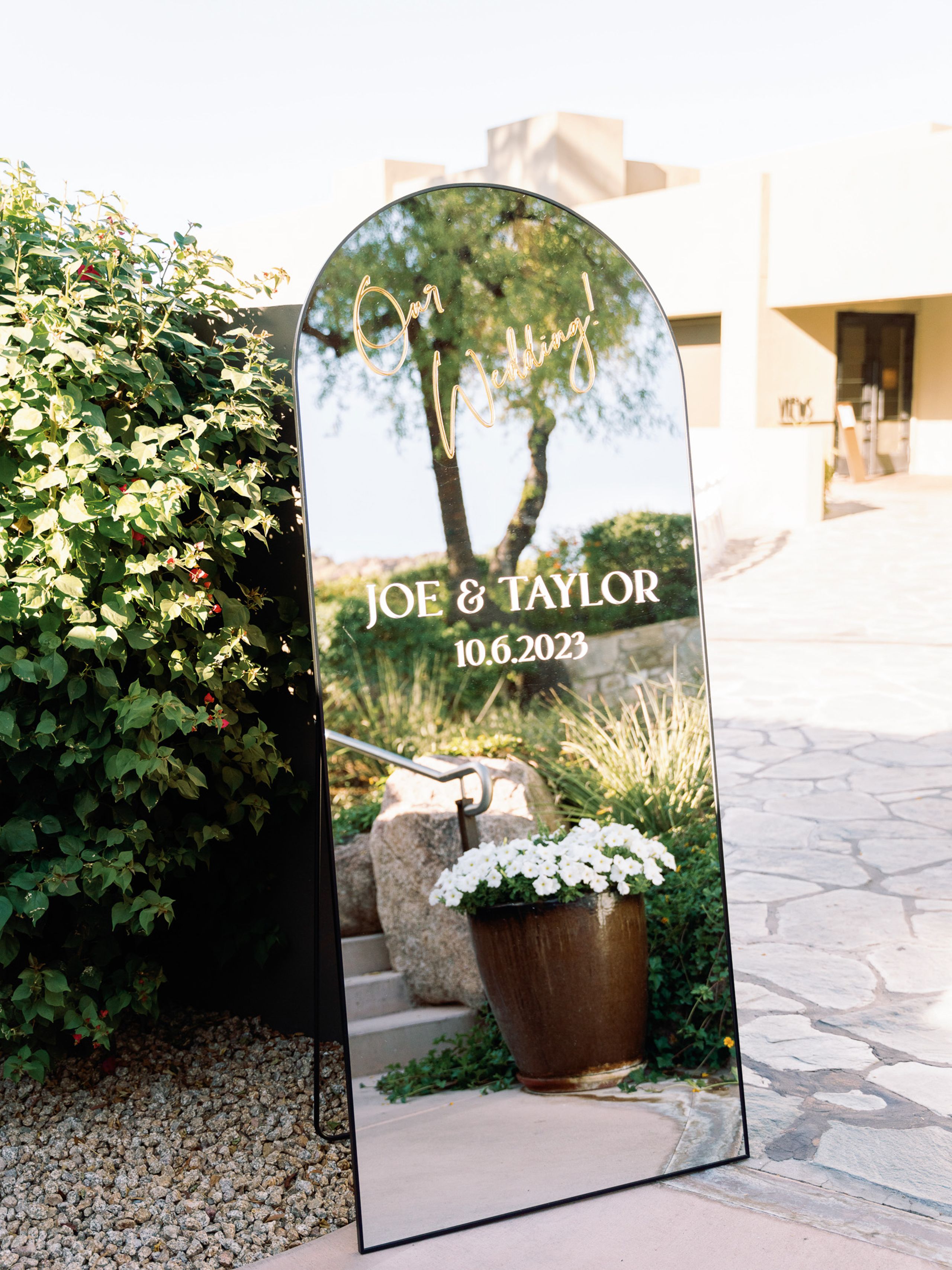 2024-06/TaylorandJoeWedding-273.jpg