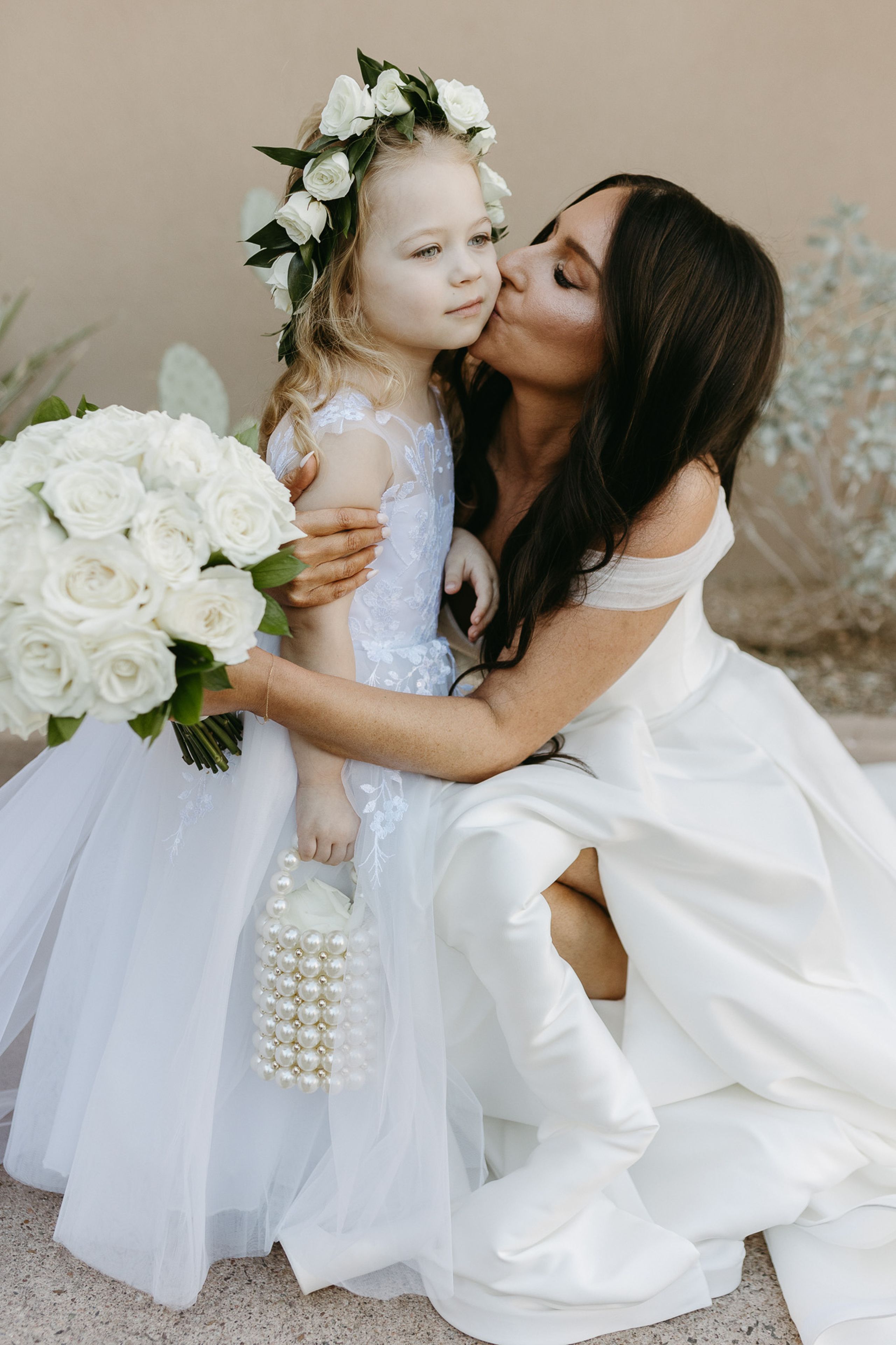 2024-06/MunnWedding-WeddingParty2024-1200.jpg
