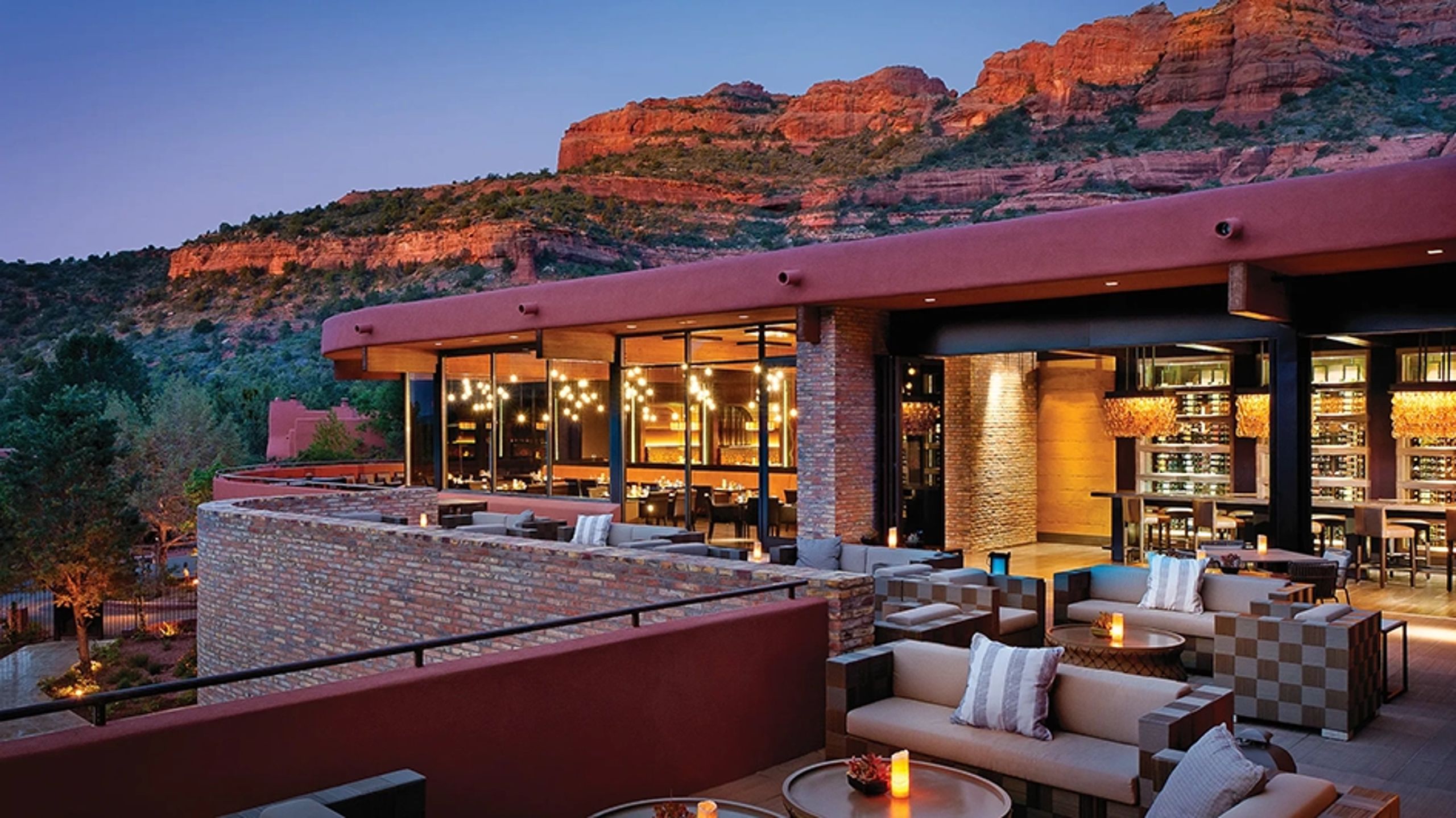 inline-images/Enchantment-Resort__2019_12-046-12-View-180-Patio-RT-XSky-TIF@400dpi.jpg copy.png