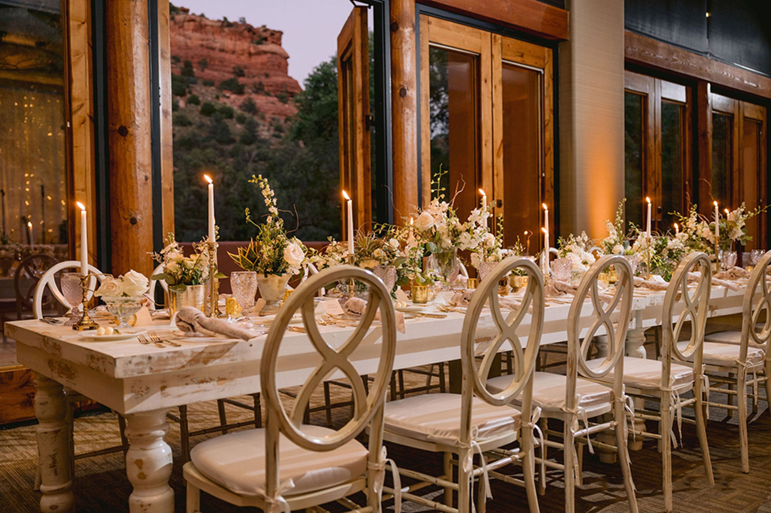 inline-images/Sedona Bride 3_Ashley+Chris copy.jpg