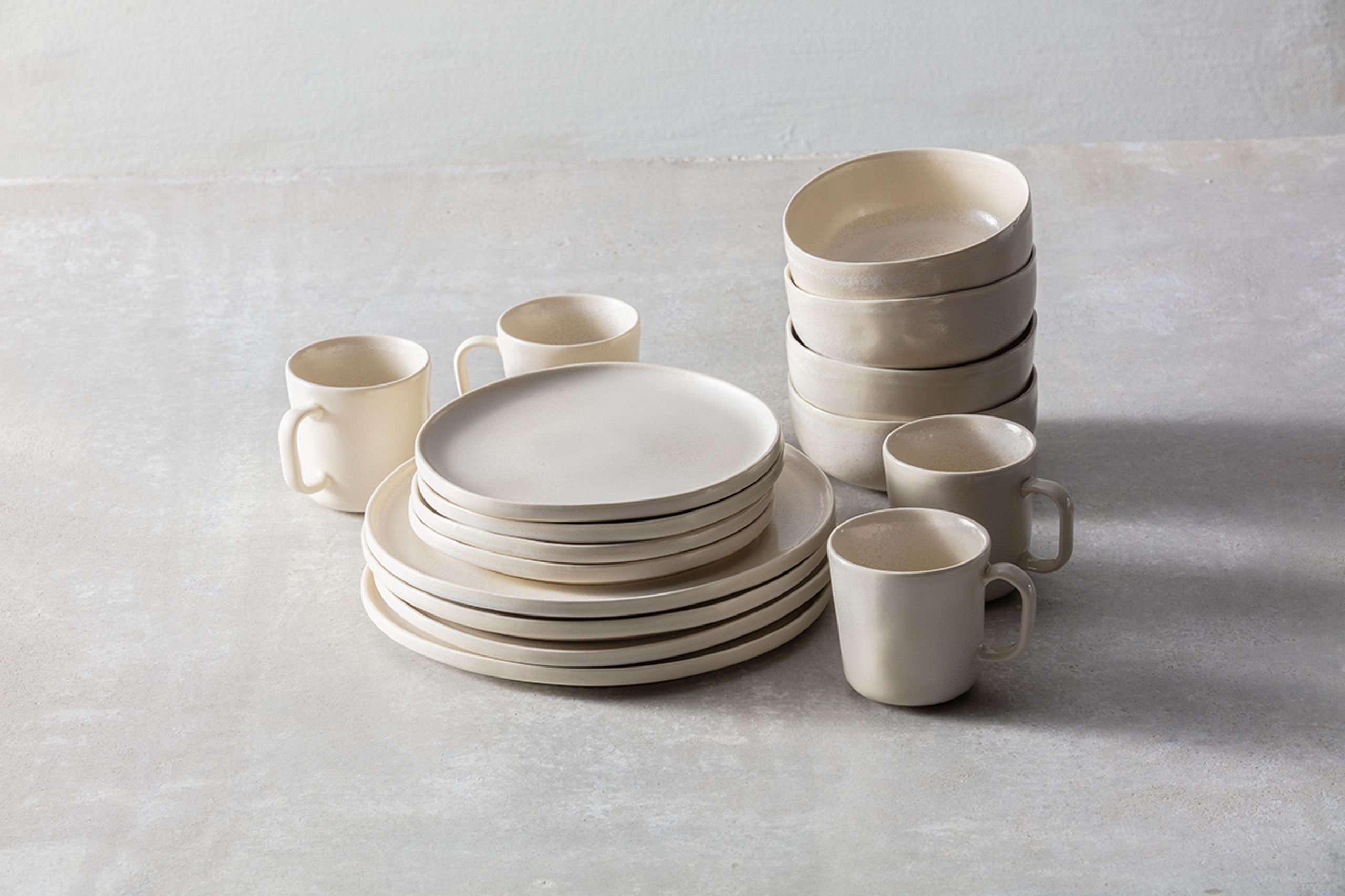 2024-11/CT Collection 3_16 Piece Set_Sand_16PPS.CT_.3.SAND__1.png