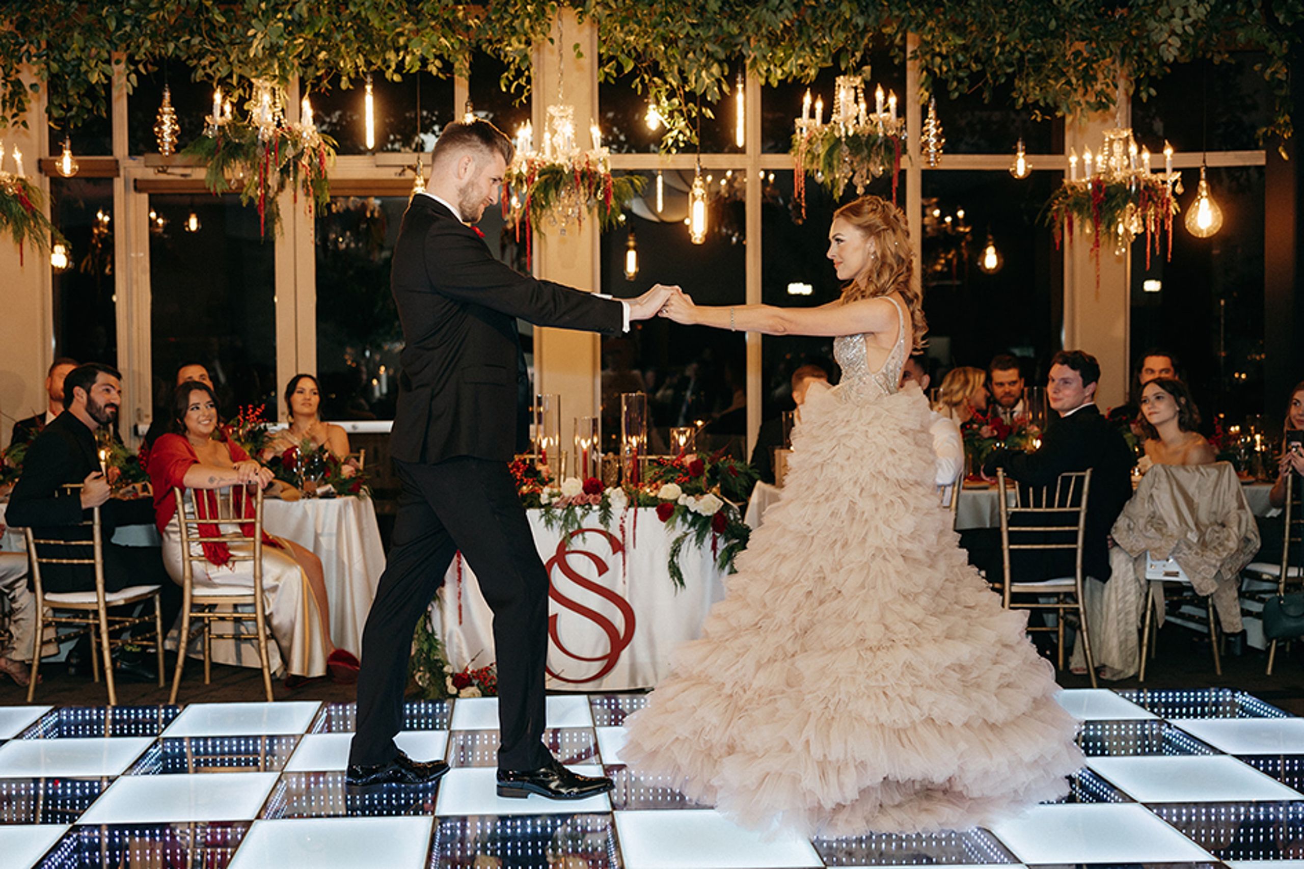 inline-images/CJP.Sarah_.Sean_.WEDDING-794.jpg