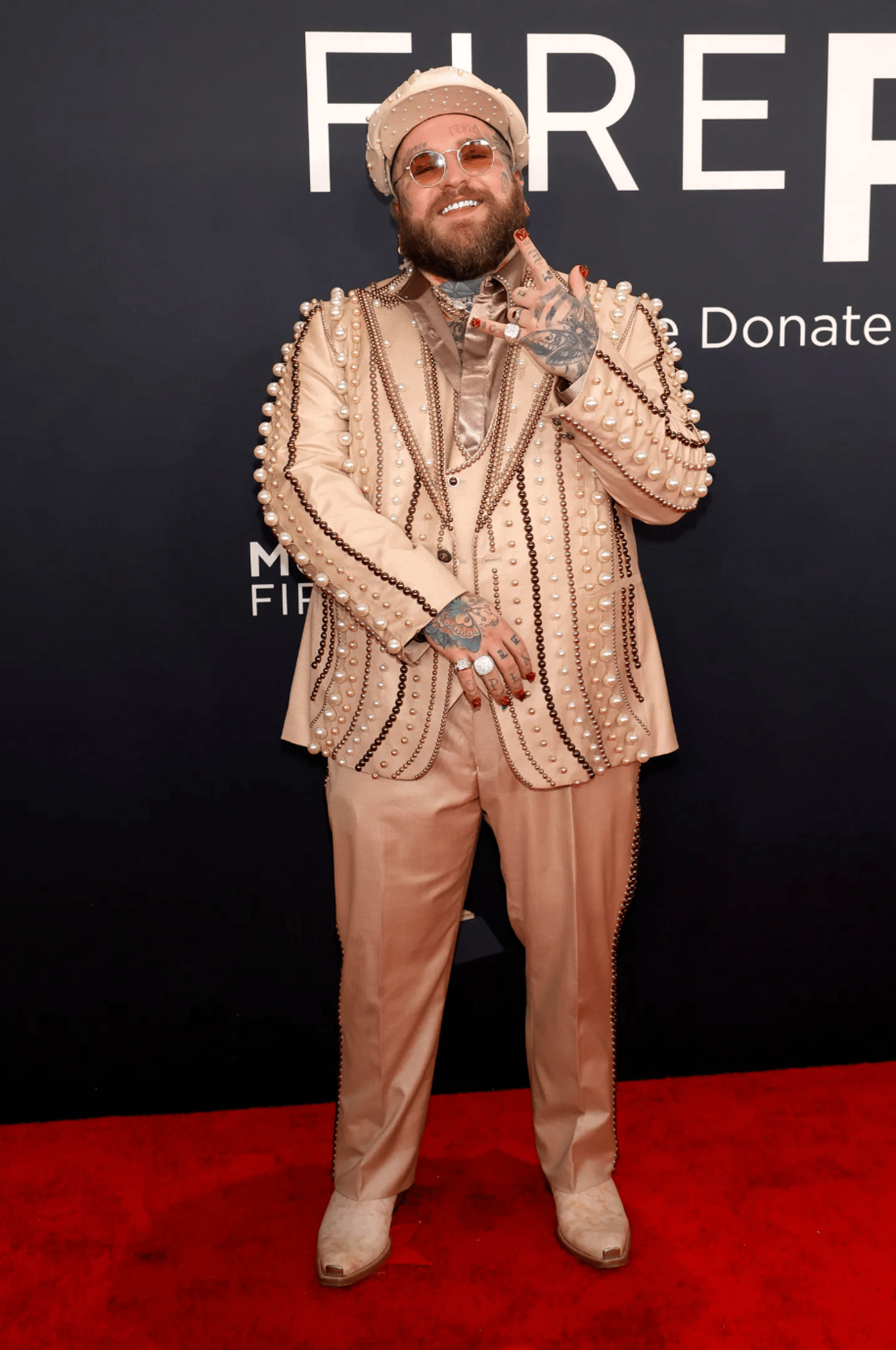 2025-02/Teddy-Swims_Frazer-Harrison_Getty-Images_Kay Jewelers.png