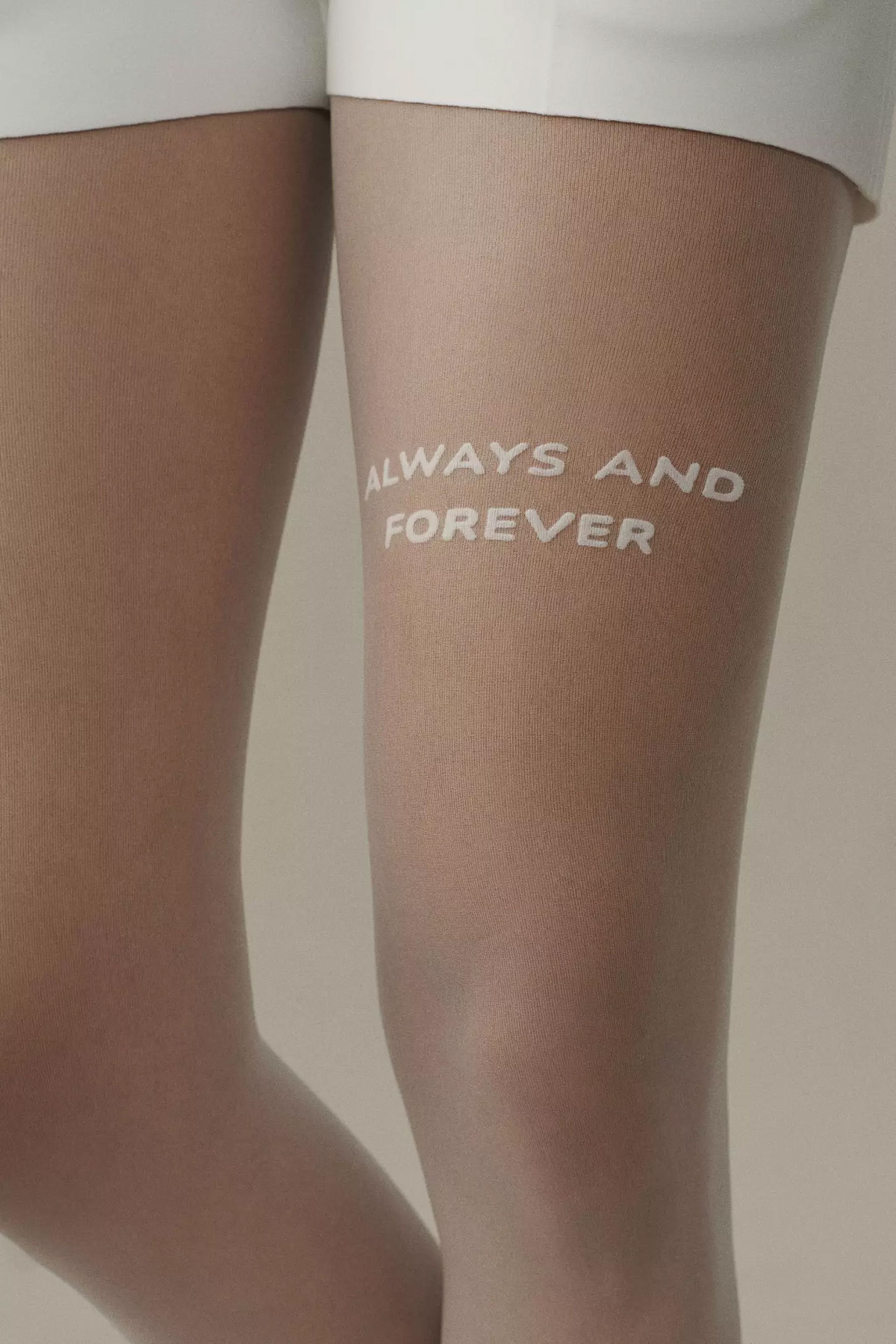 2025-02/Tights.jpg