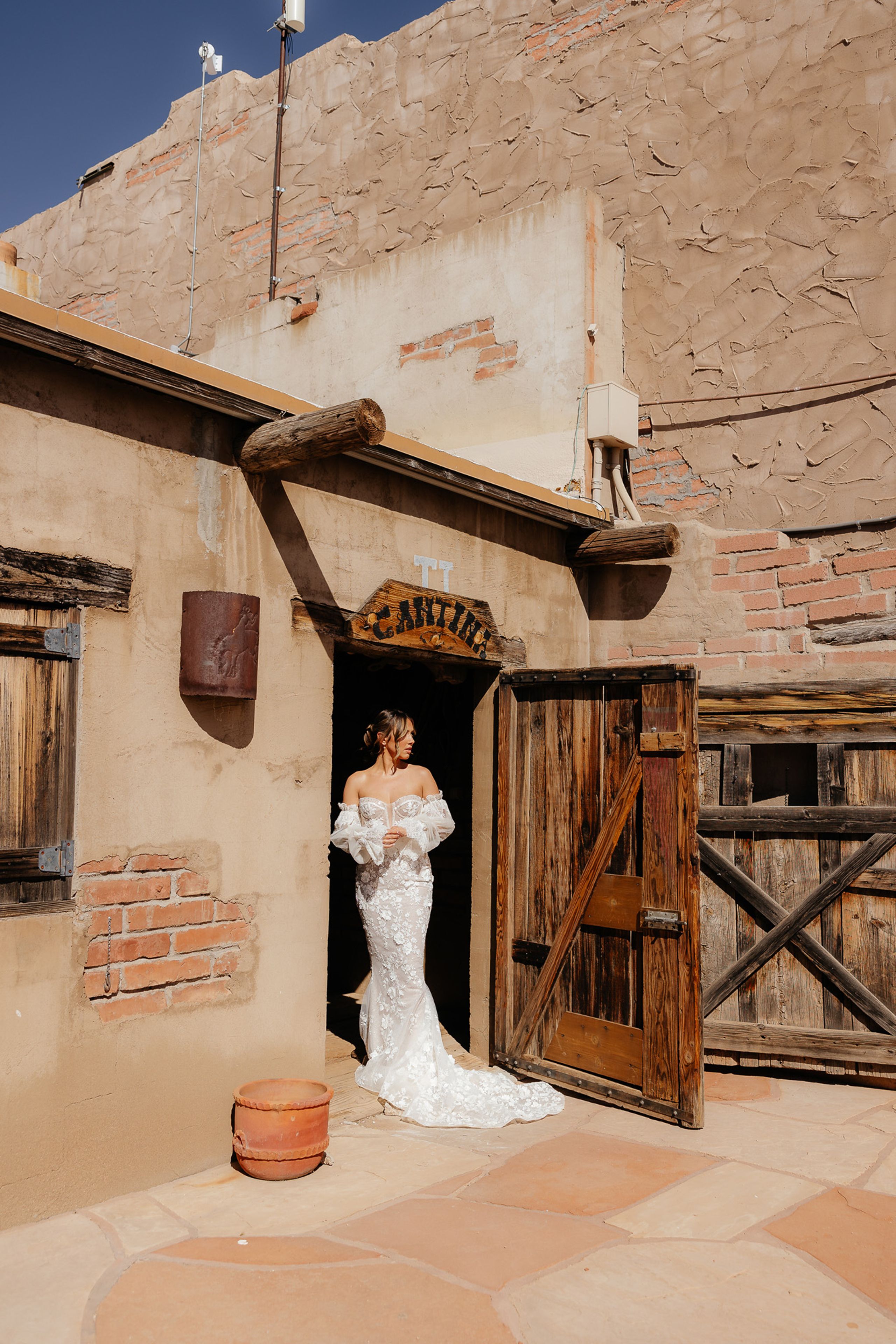 2025-03/Nicole+Francisco2024-12.jpg