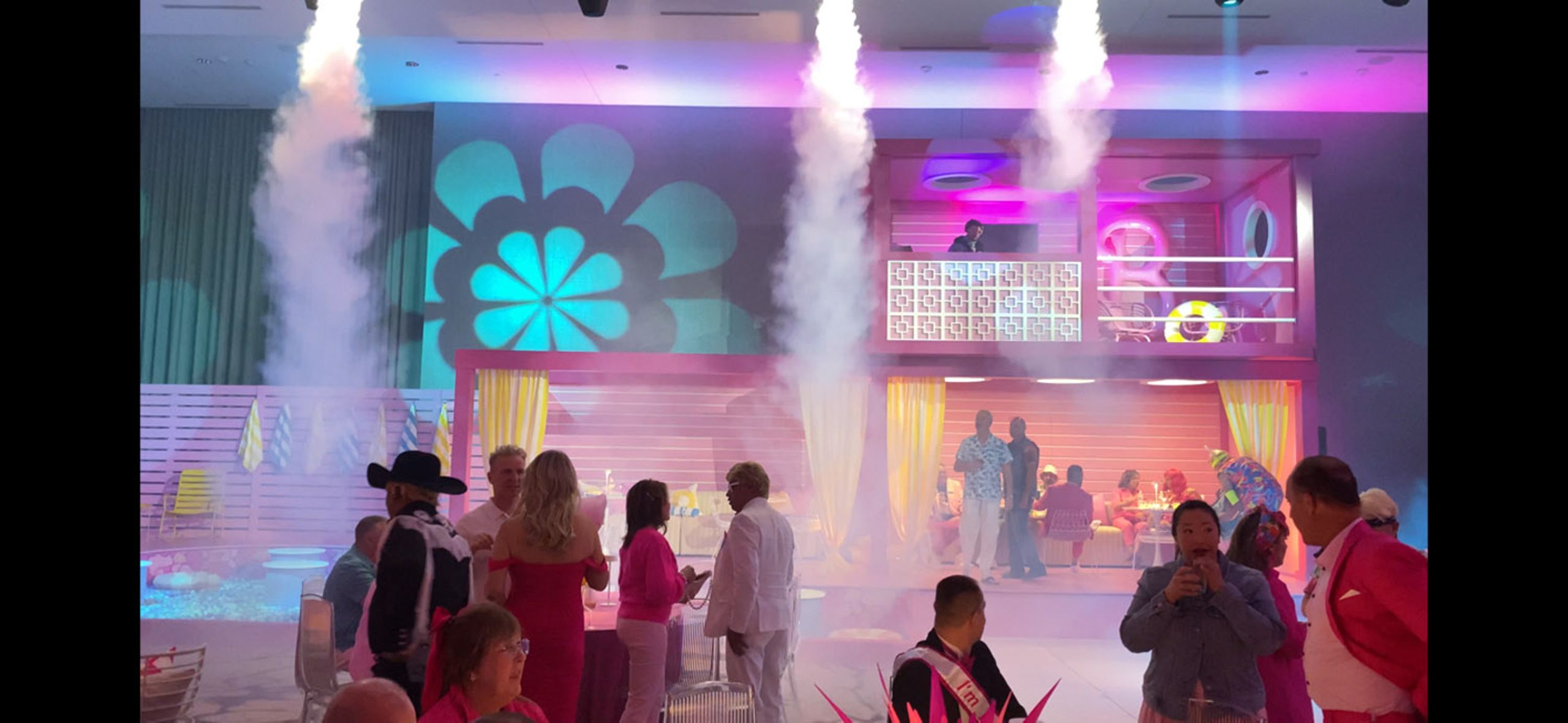 2025-03/Barbie House Fog.jpg