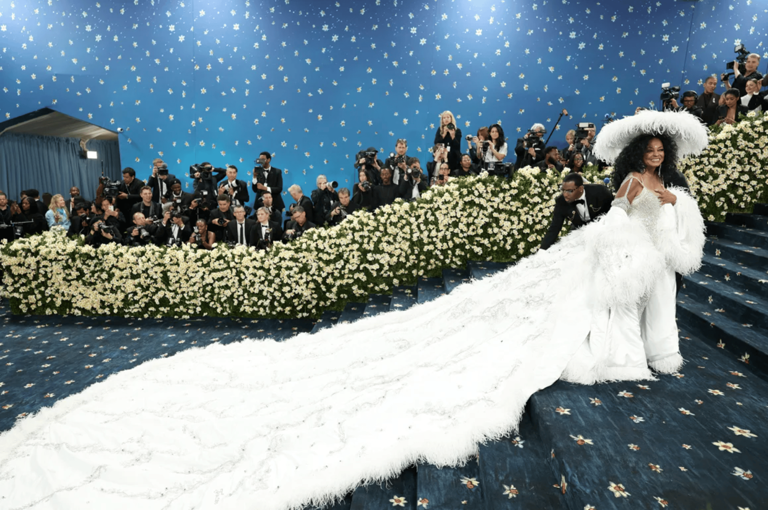 2025-05/DianaRoss_MetGala2025_Michael Loccisano:GA:The Hollywood Reporter:Getty Images.png